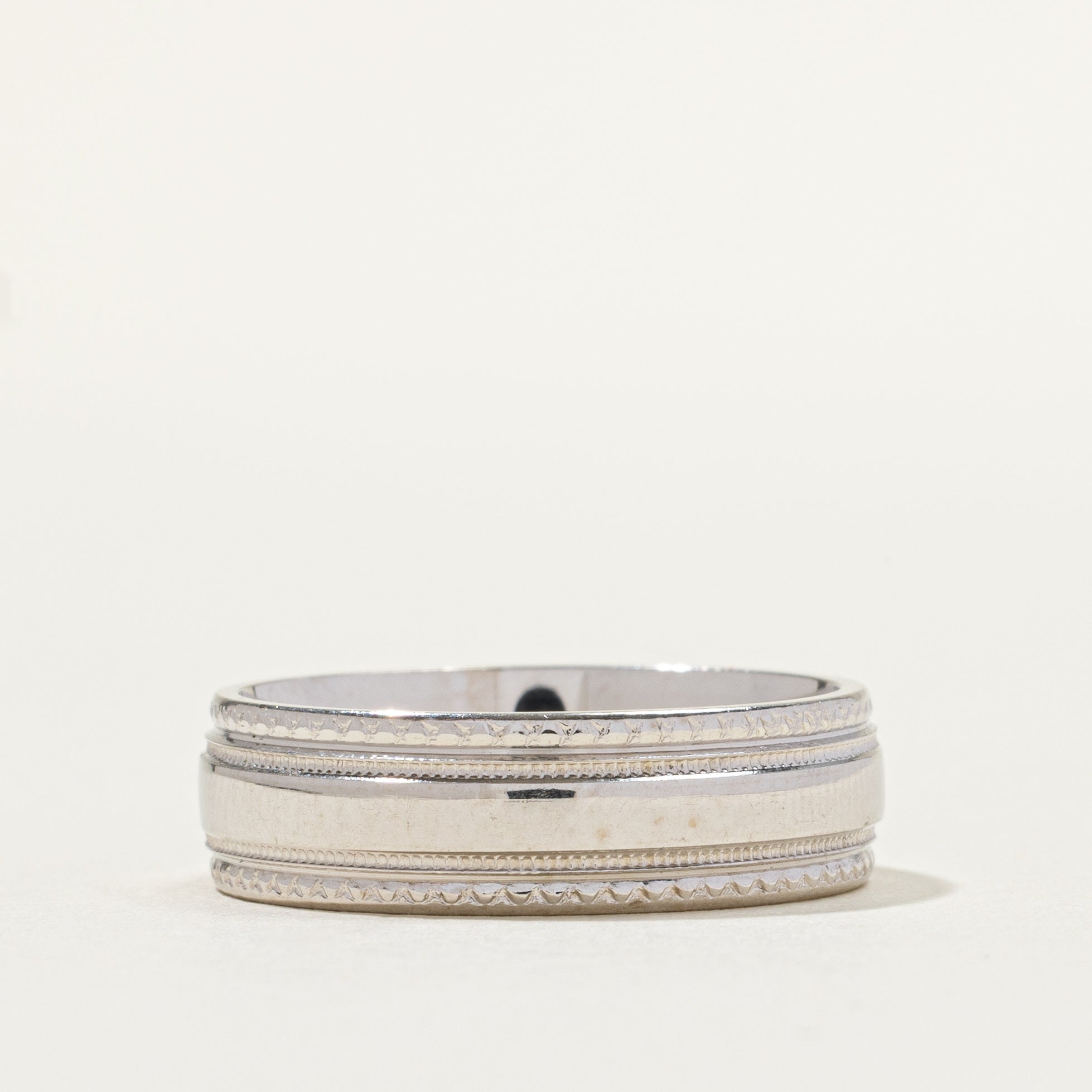 10k White Gold Textured Band | 6.14mm | SZ 8