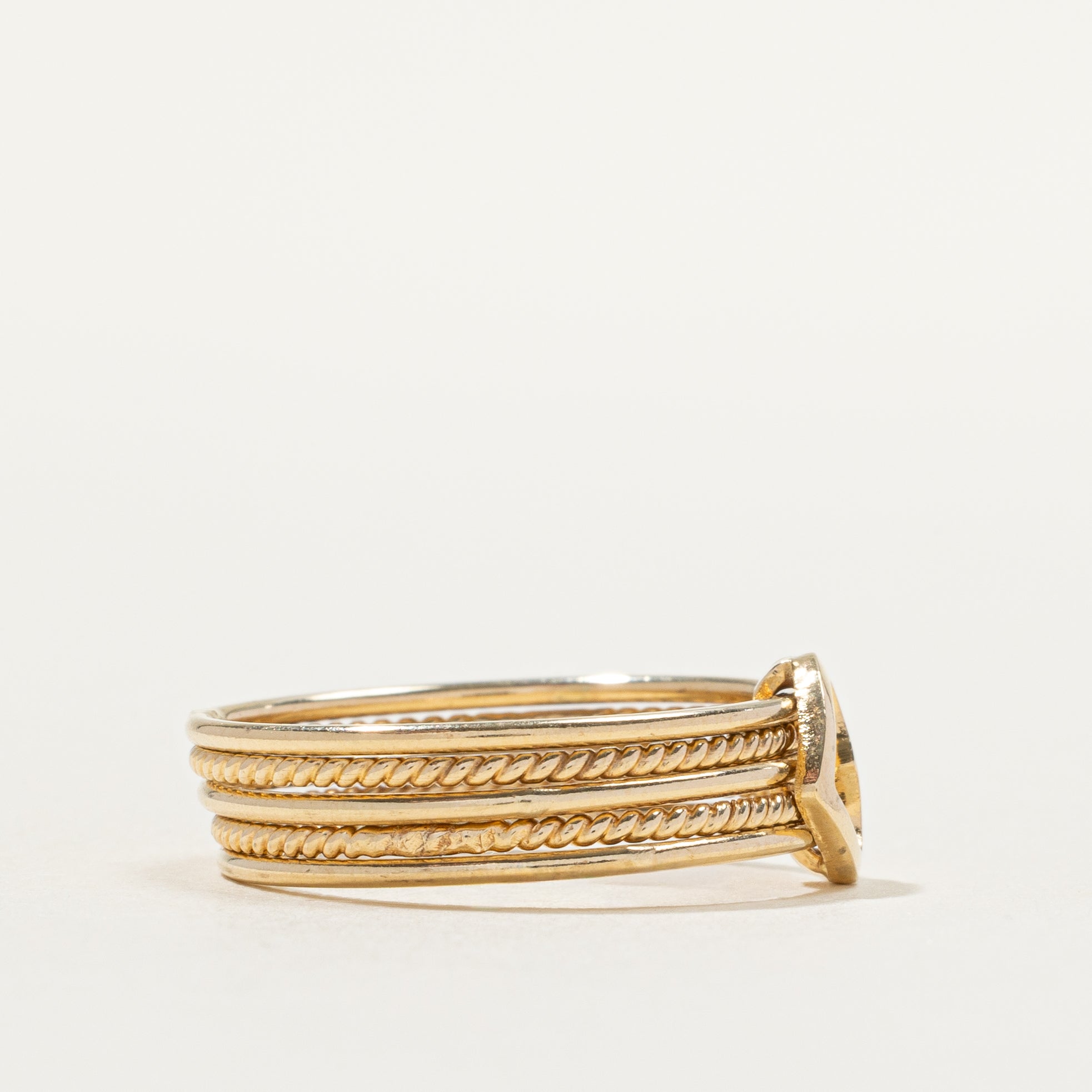 Bague cœur empilée en or jaune 14 carats | Taille 6,25