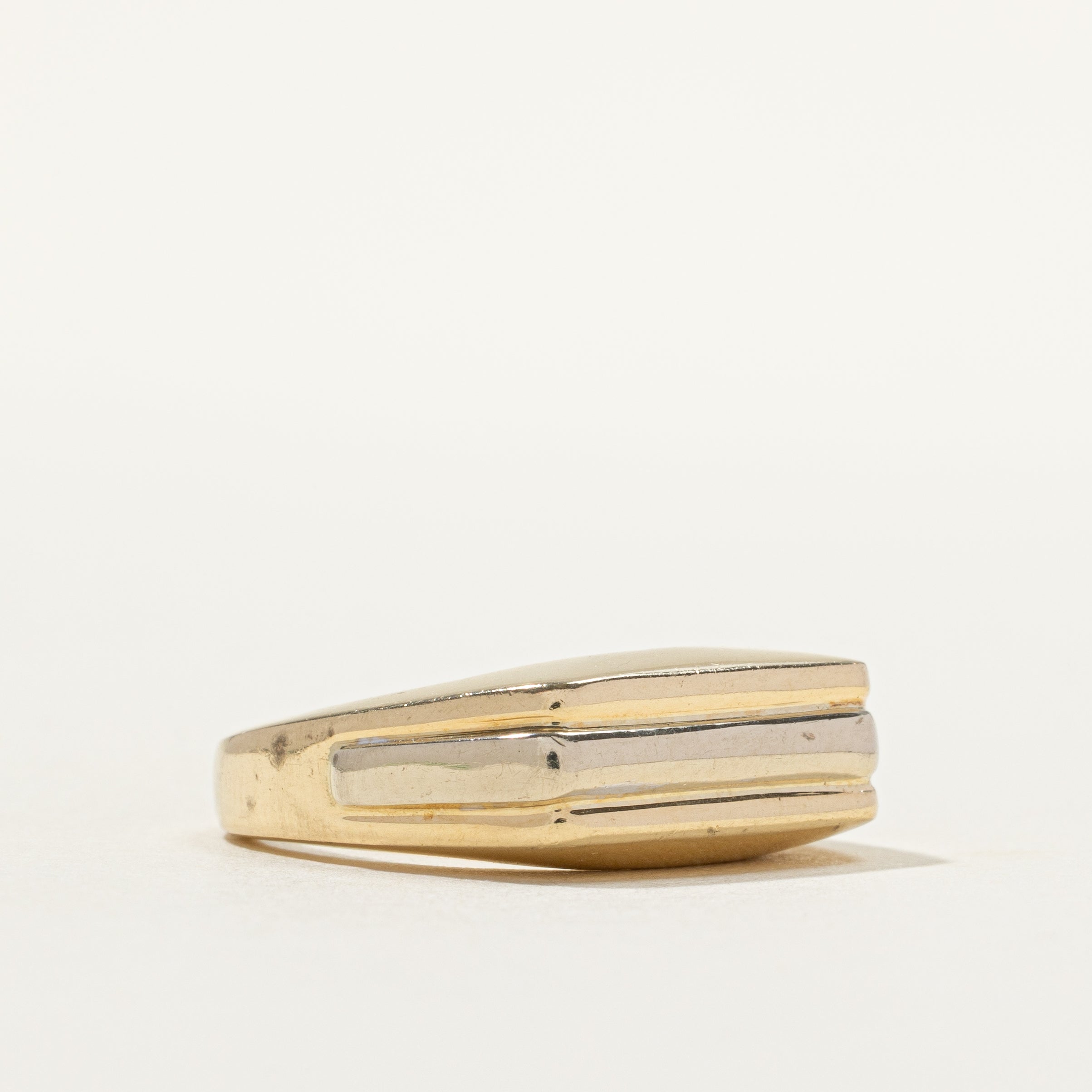 14k Yellow Gold Grooved Signet Ring | SZ 7.75