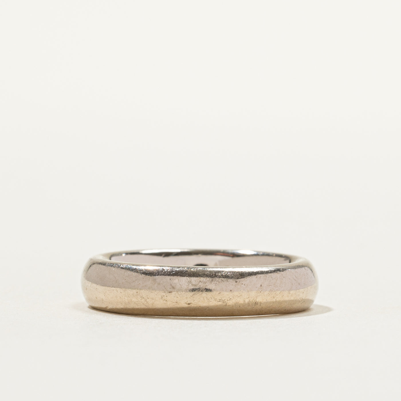 14k White Gold Plain Band | 4.48mm | SZ 5.5