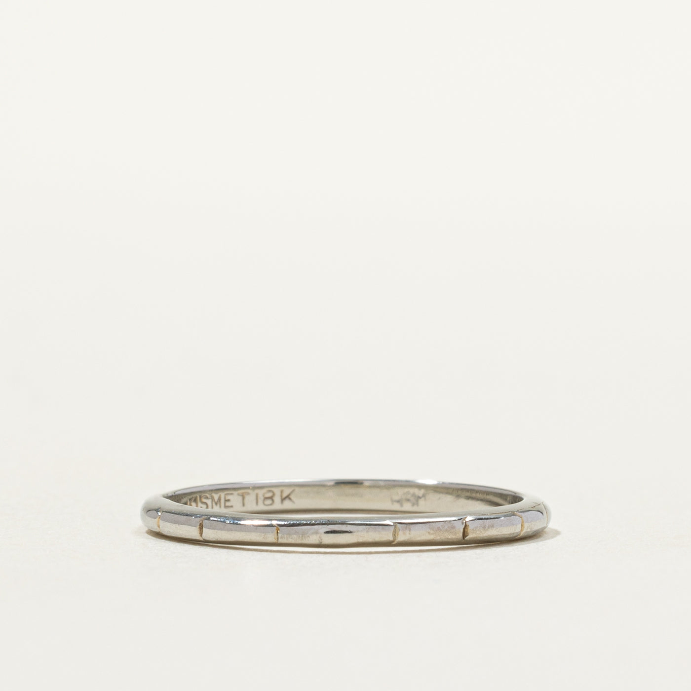 18k White Gold Textured Band | 1.55mm | SZ 6.25