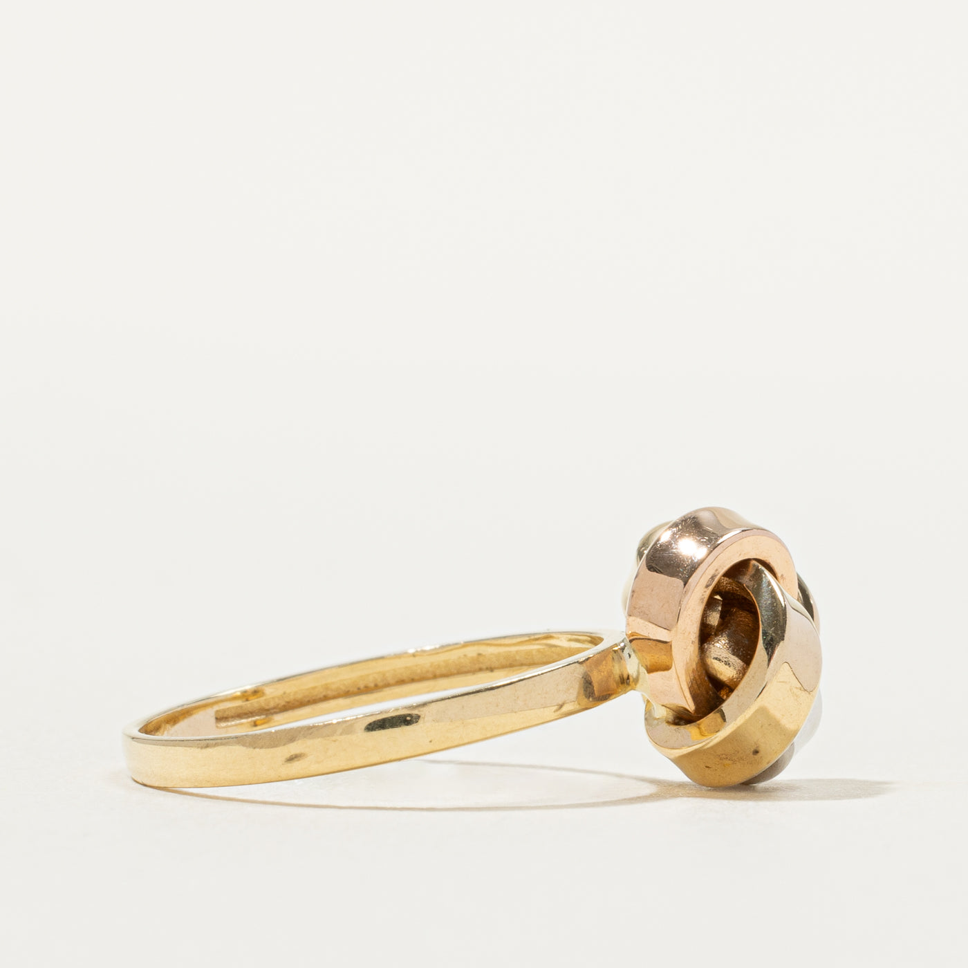18k Tri Tone Gold Knot Ring | SZ 6.5