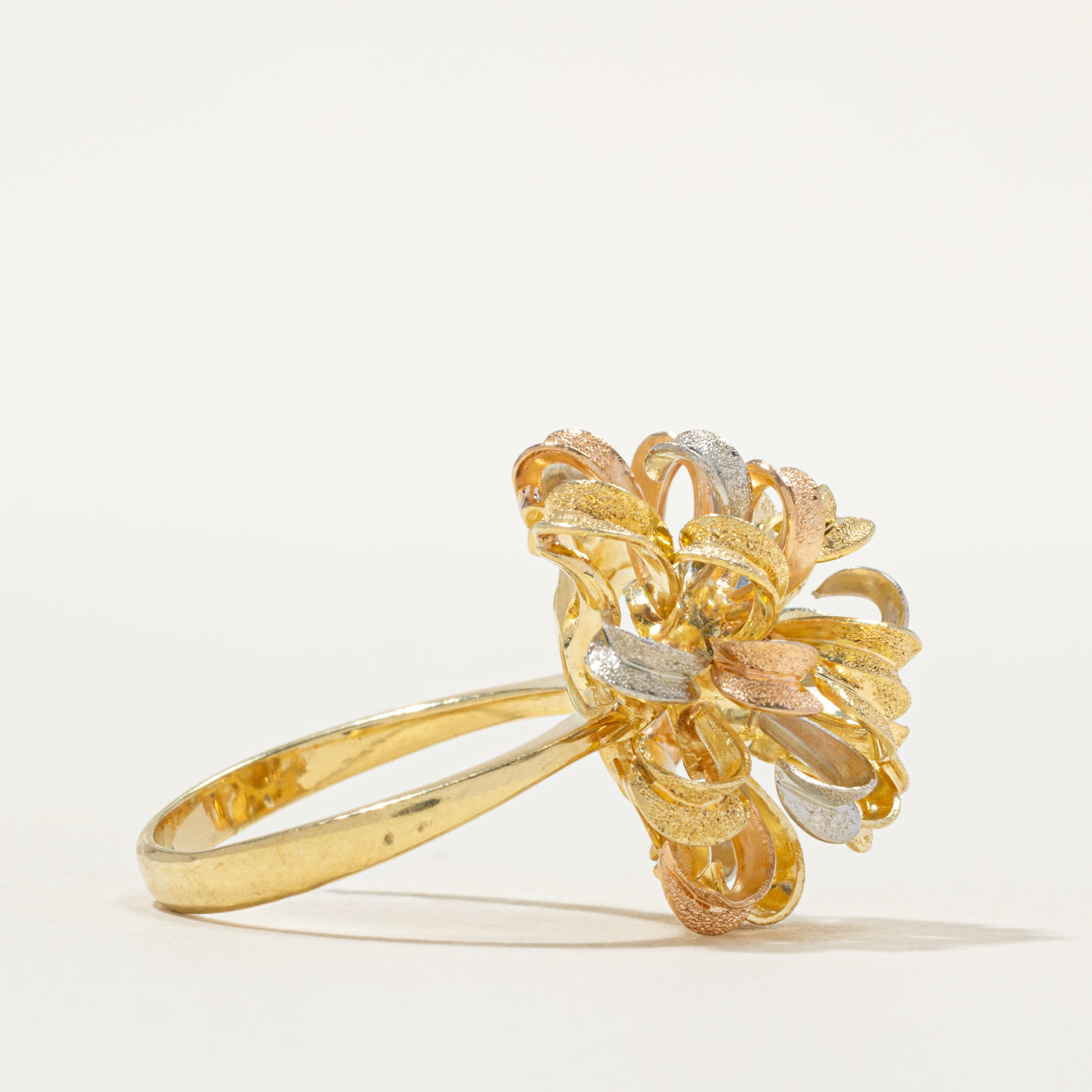 18k Tri Tone Gold Textured Cocktail Ring | SZ 8.75