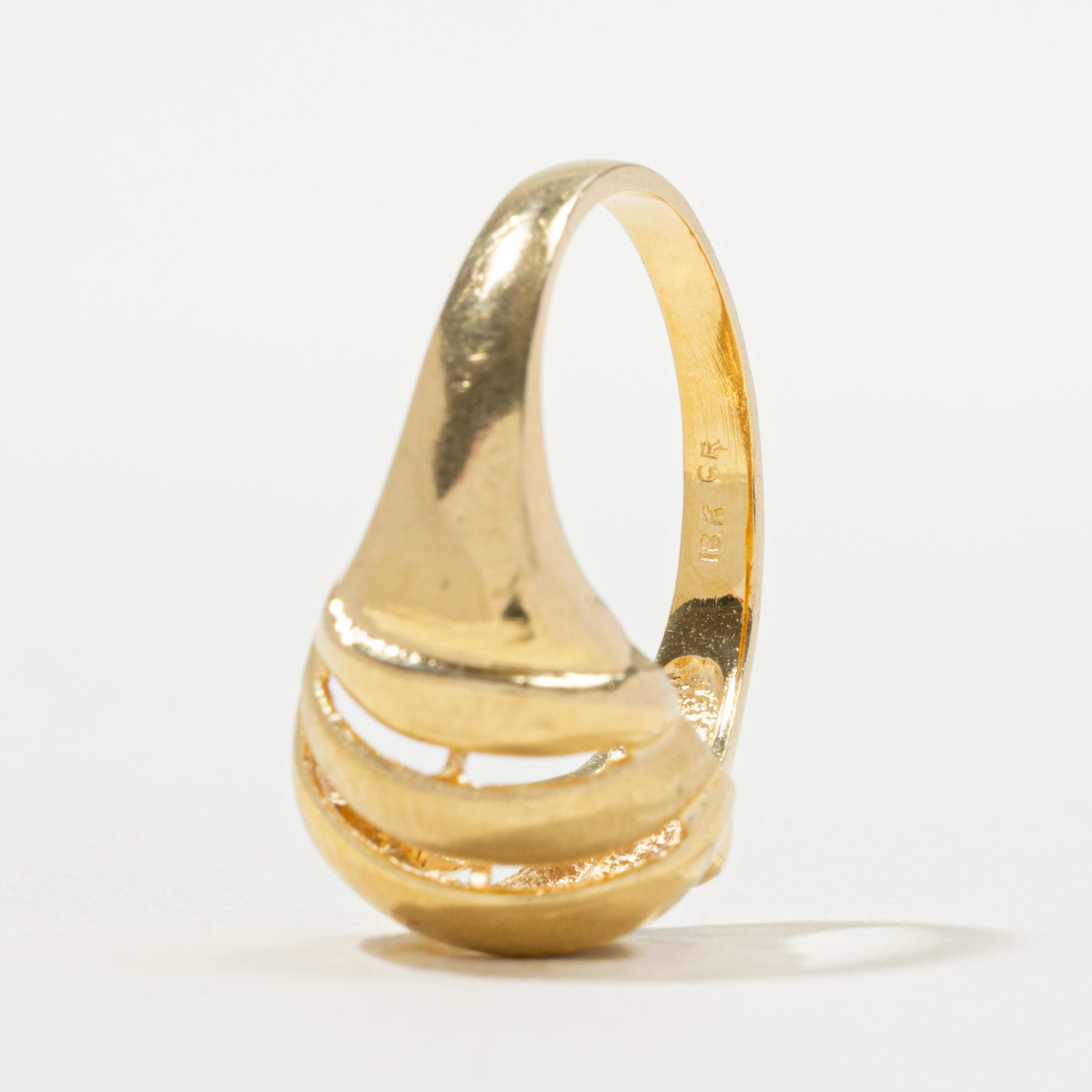 18k Yellow Gold Open Grooved Dome Ring | SZ 7.25
