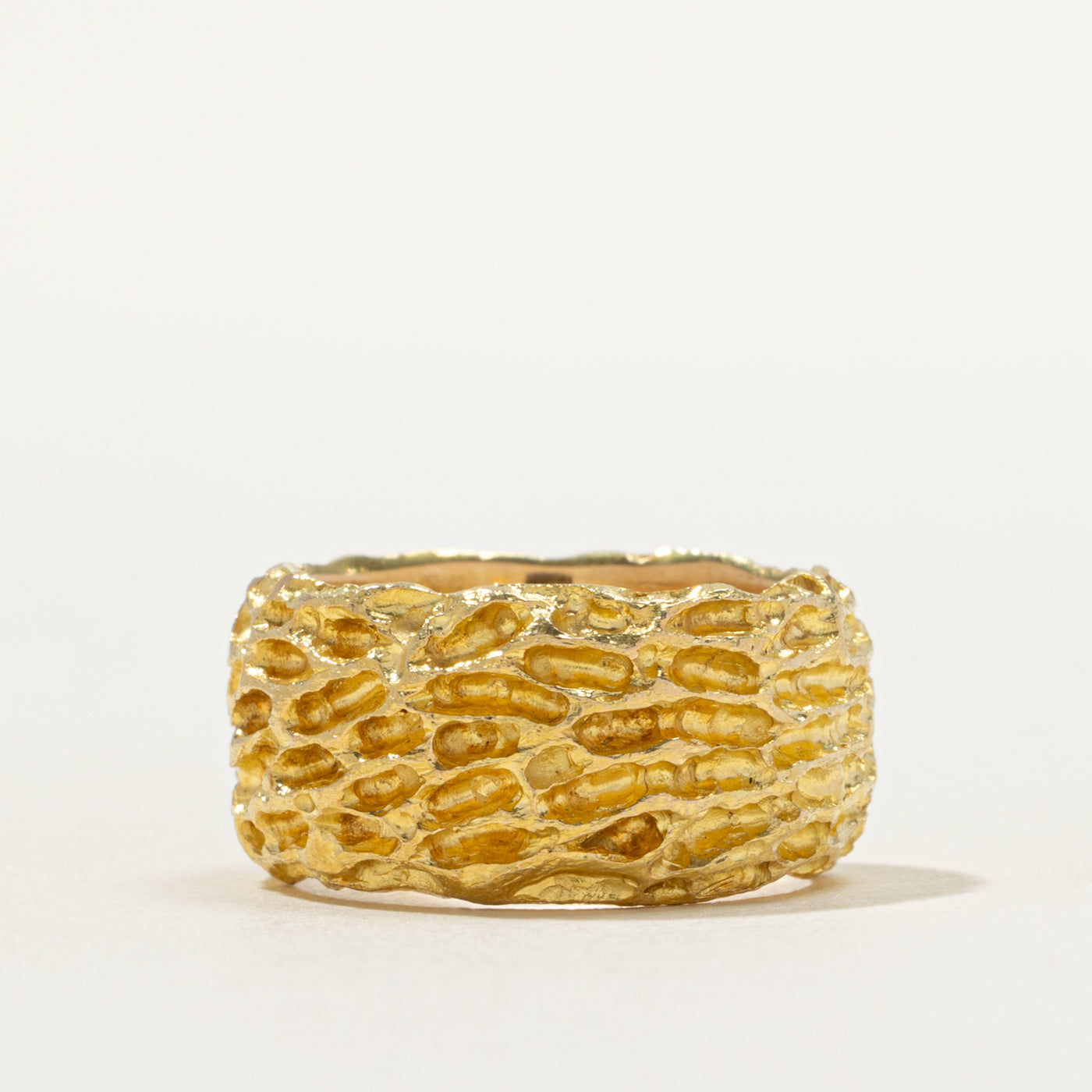 18k Yellow Gold Textured Band | SZ 4.25