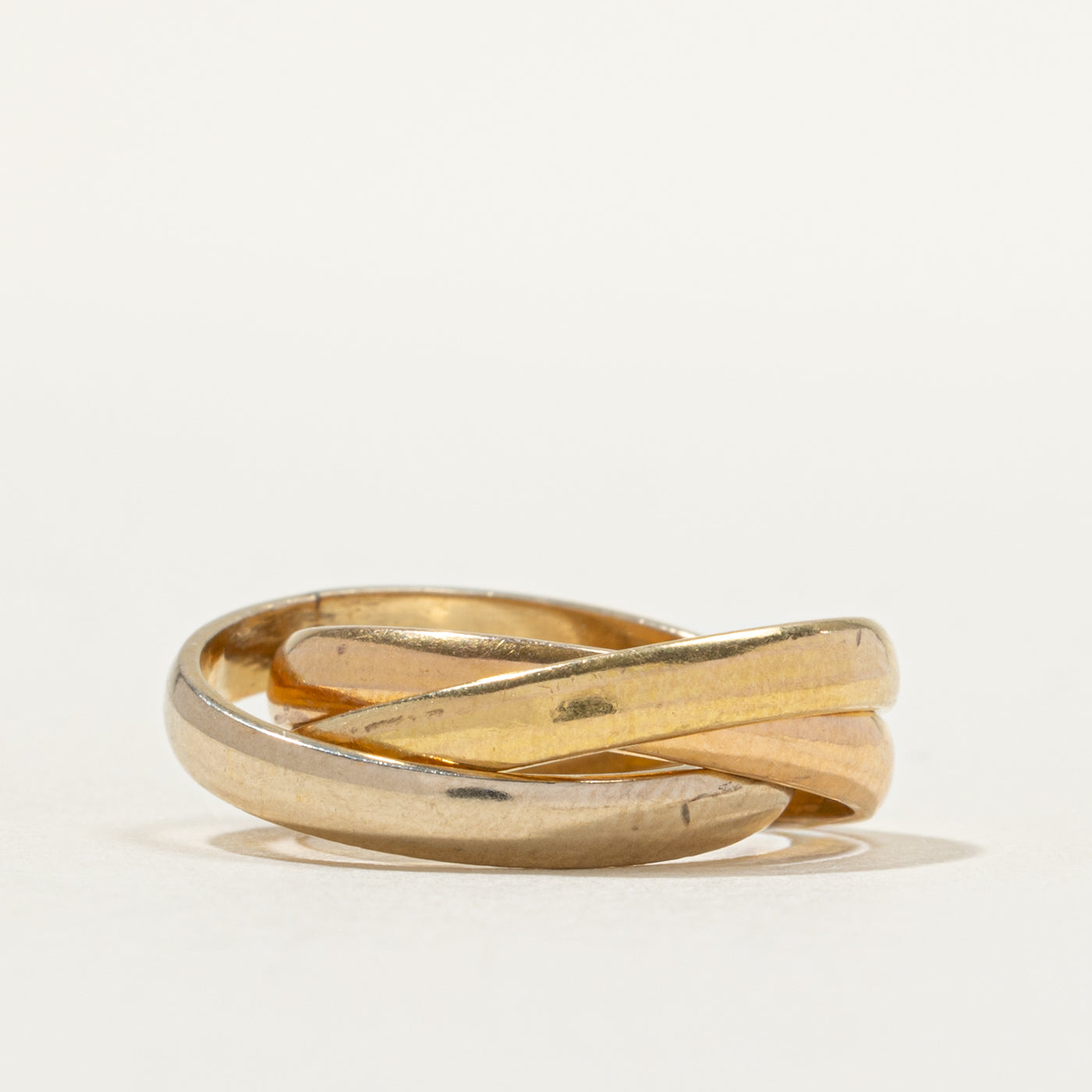 Bague entrelacée en or tricolore 18 carats | Taille 5