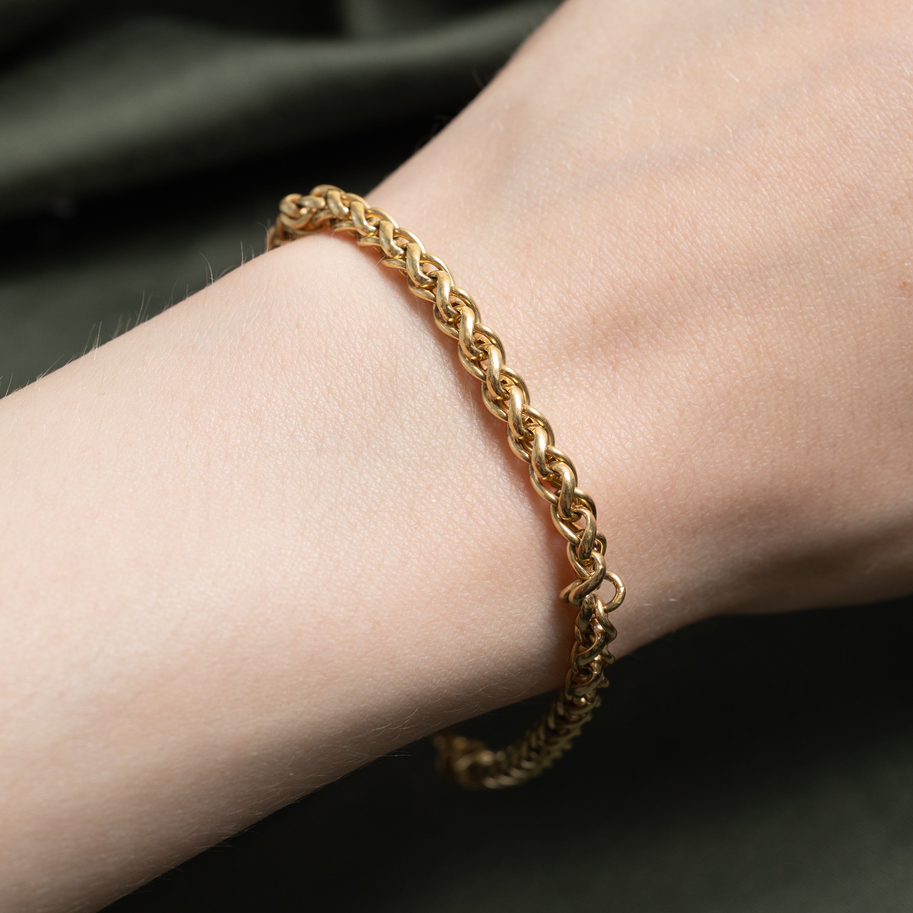 'Birks' 18k Yellow Gold Wheat Chain Bracelet | 7.5"