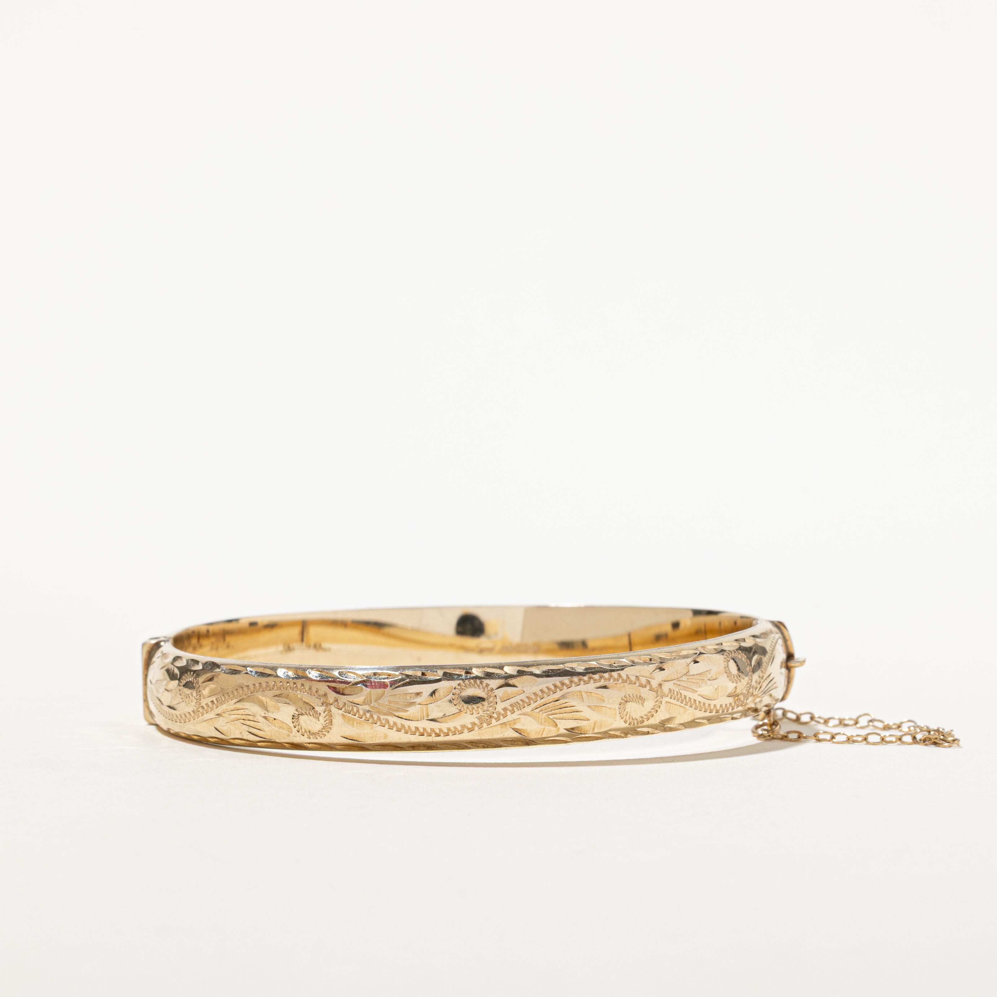 Birmingham 9k Yellow Gold Engraved Scrollwork Bangle | 7"