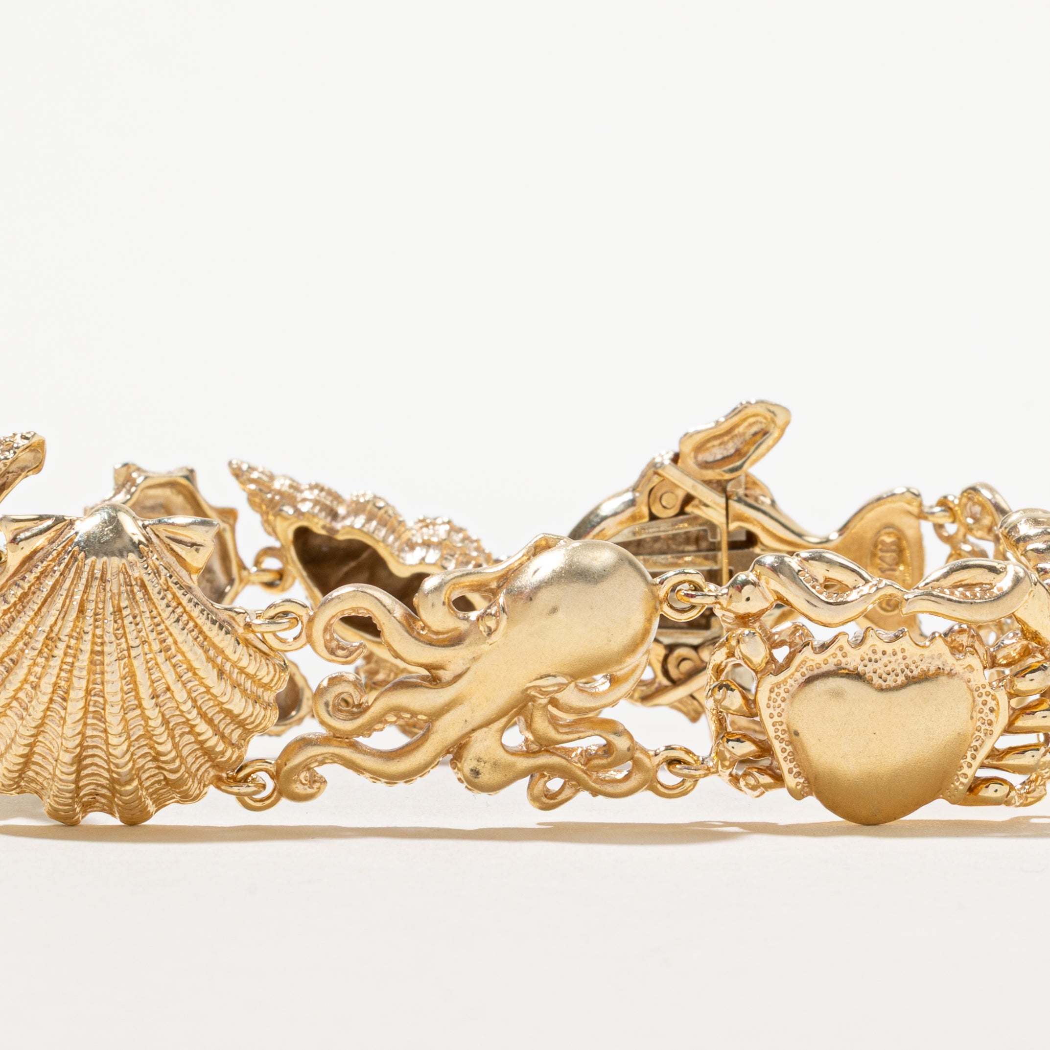 14k Yellow Gold Nautical Sea Life Bracelet | 6"