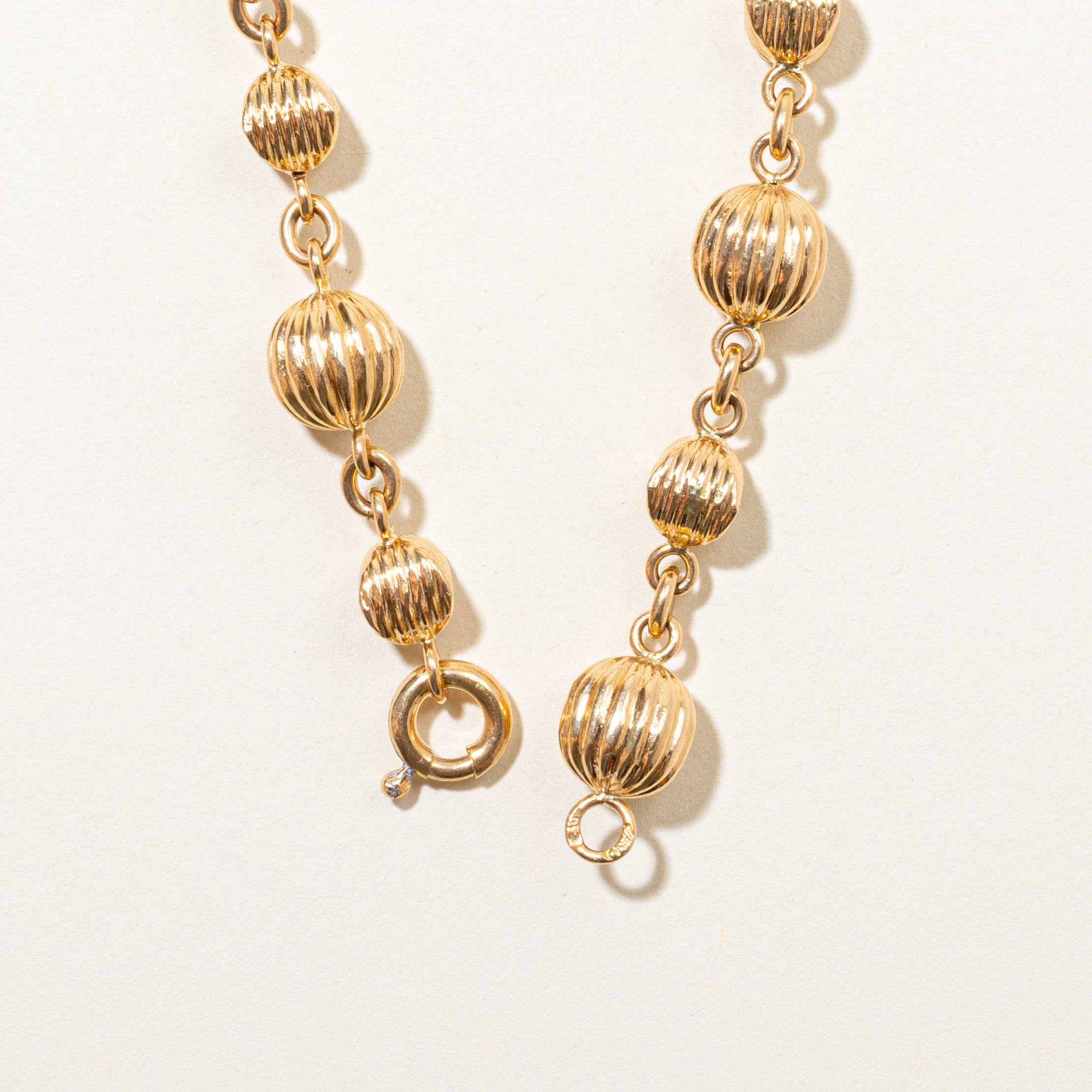 18k Yellow Gold Grooved Bauble Bracelet | 7.5"