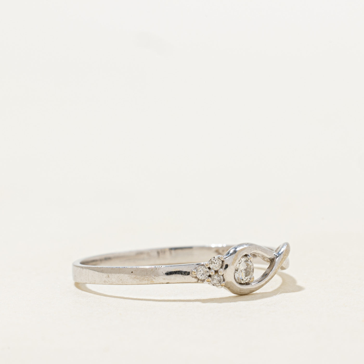 Diamond Openwork Cross Over Ring | 0.10ctw | SZ 8.25