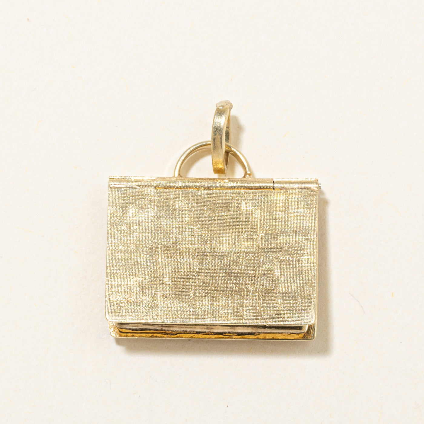 14k Yellow Gold Purse Pendant