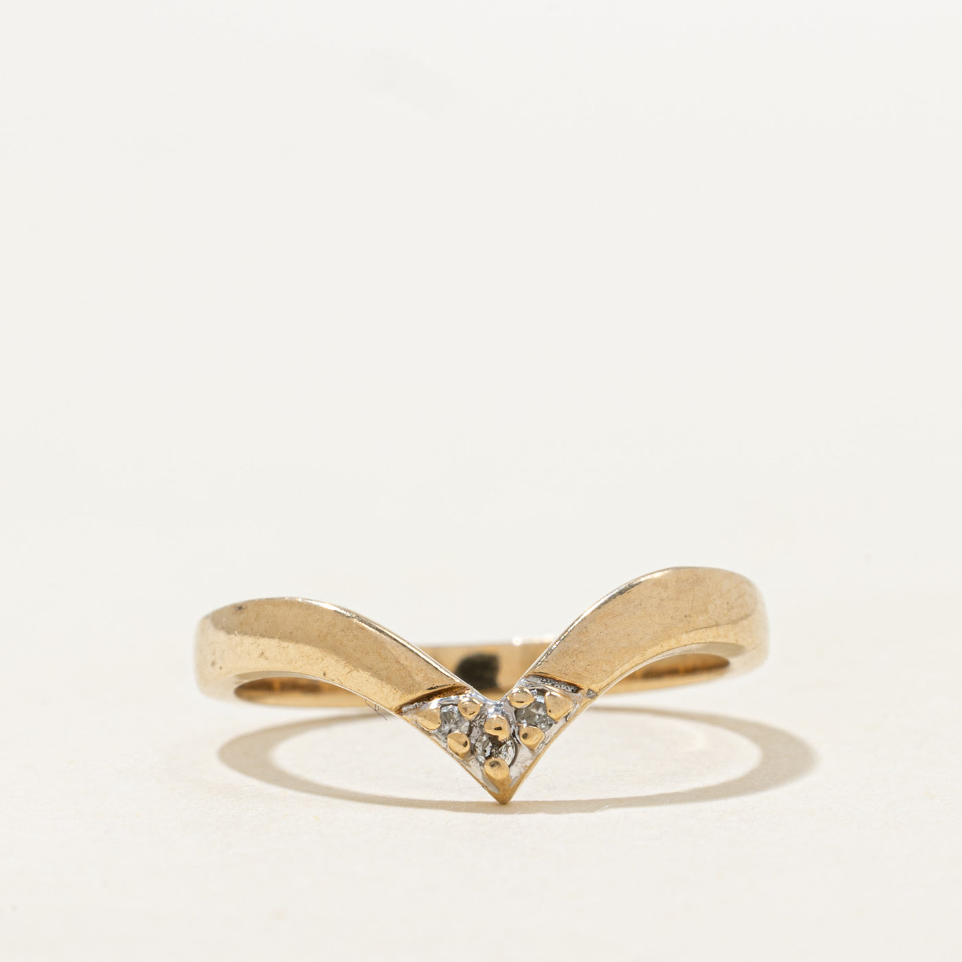 Three Stone Diamond Chevron Ring | 0.03ctw | SZ 6.25