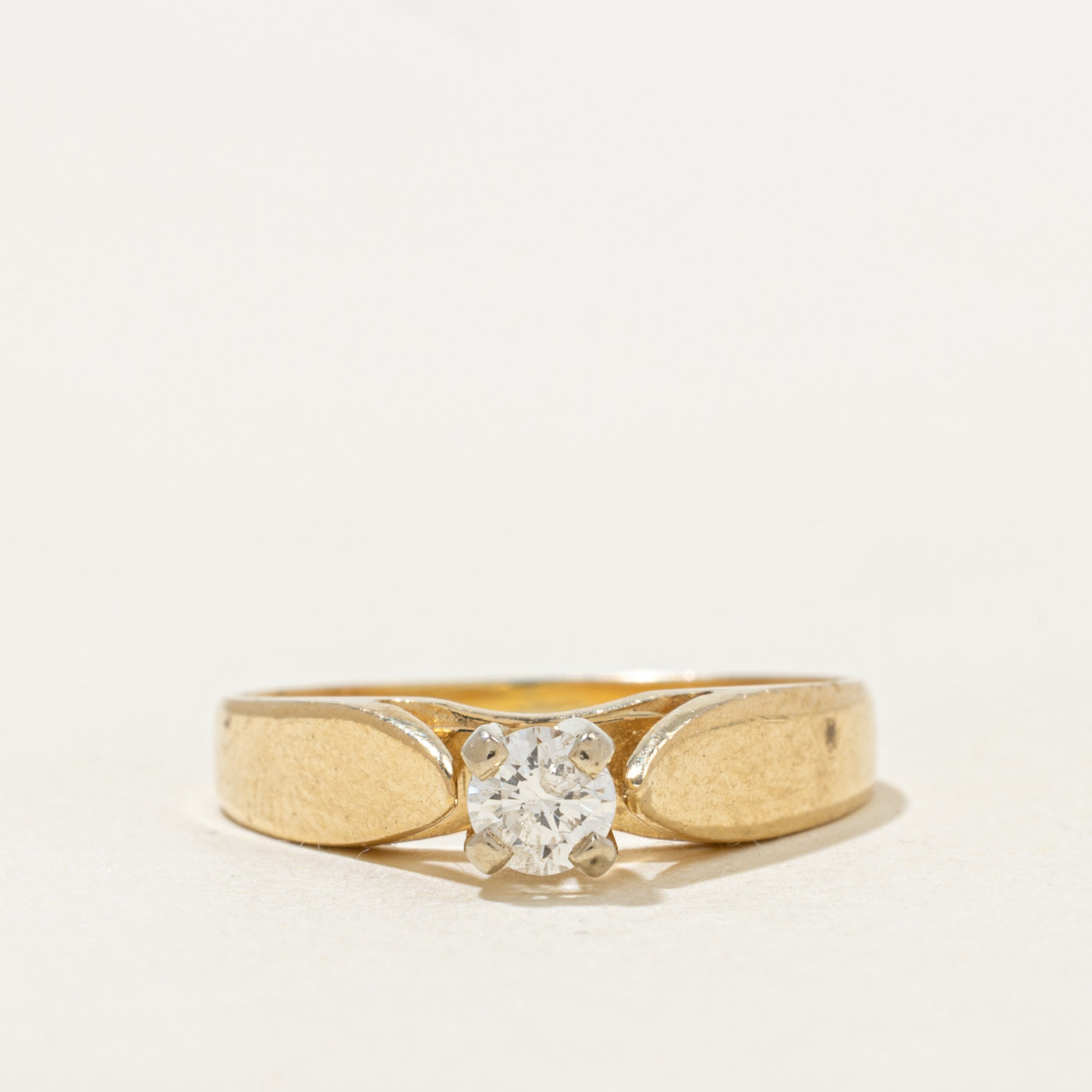 Solitaire Diamond Cathedral Ring | 0.20ct | SZ 5.5