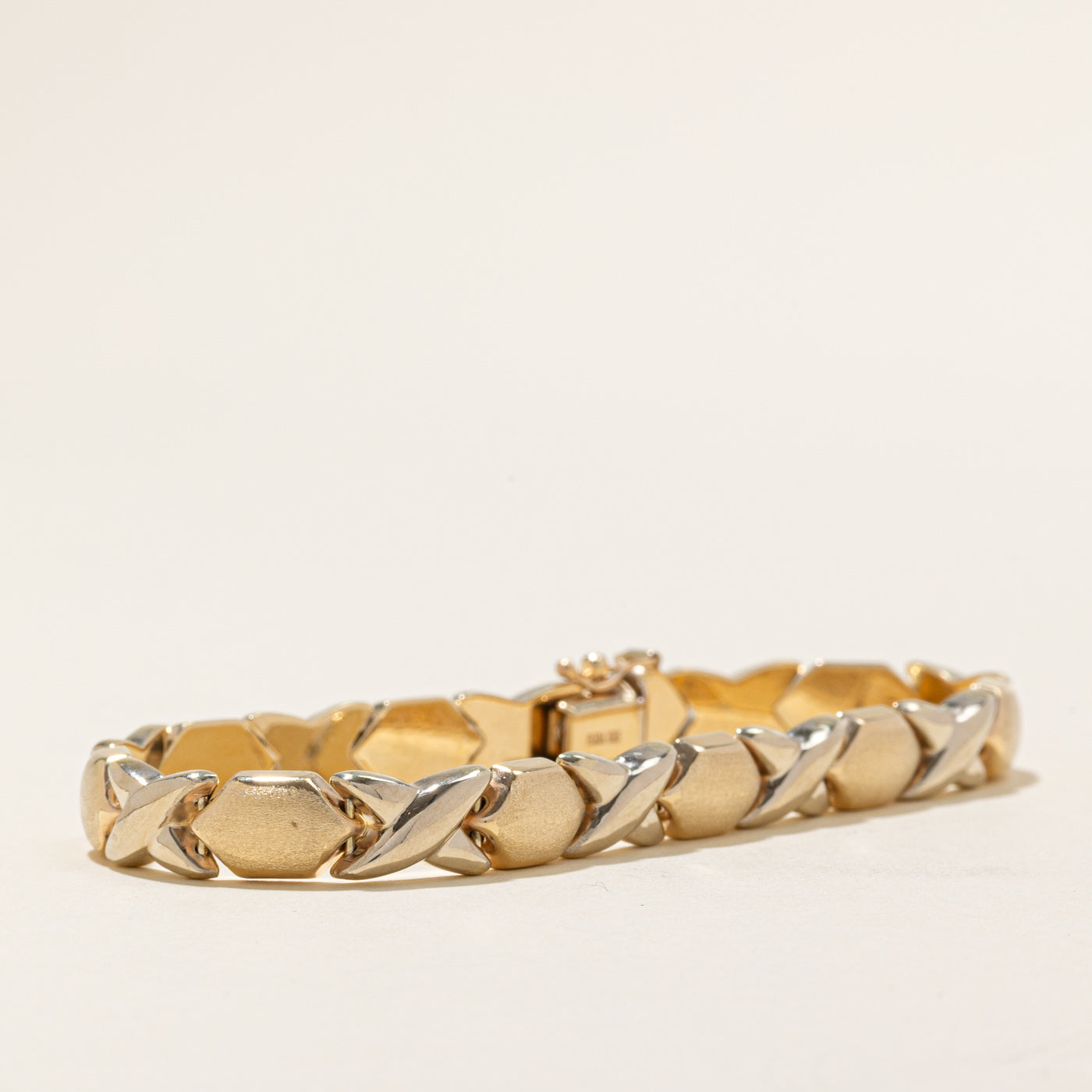Two Tone Gold "XO" Chain Bracelet | 7" |