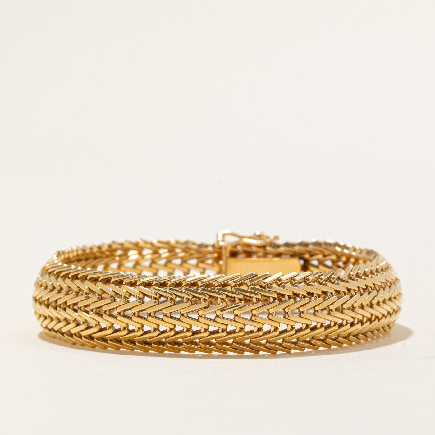 18k Yellow Gold Wide Woven Chain Bracelet | 7" |