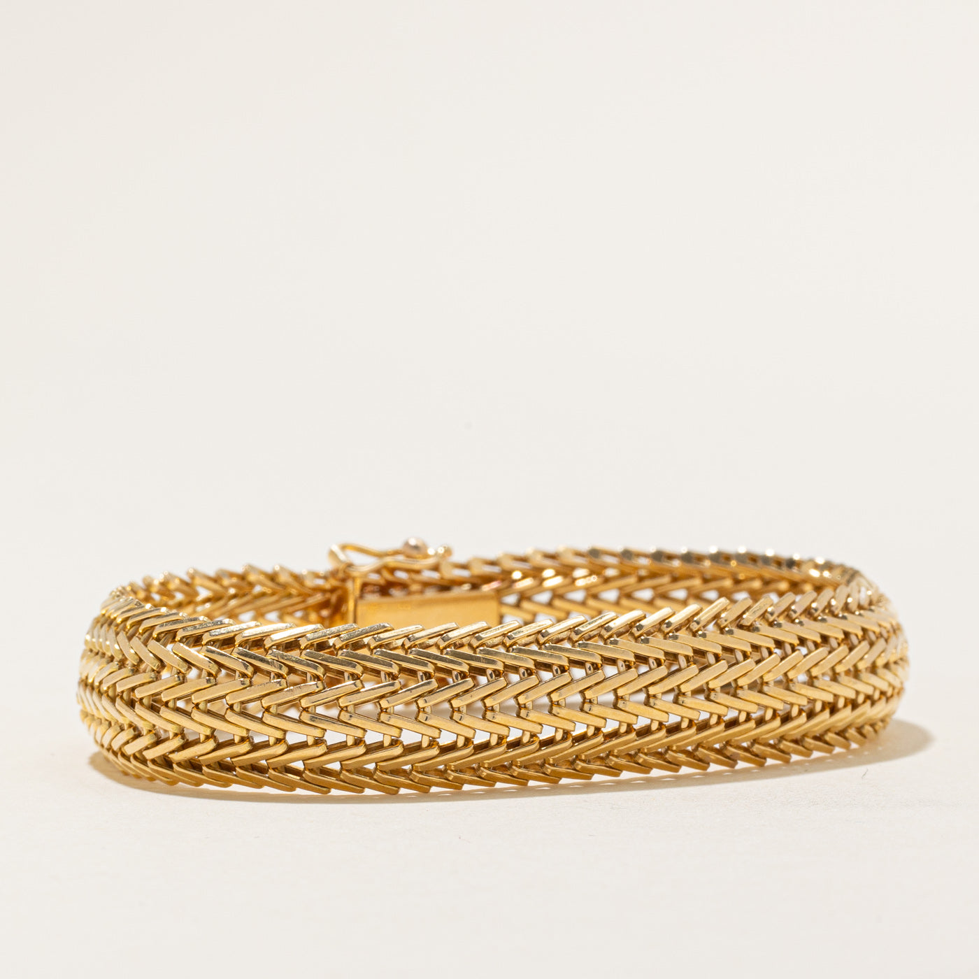 18k Yellow Gold Wide Woven Chain Bracelet | 7" |