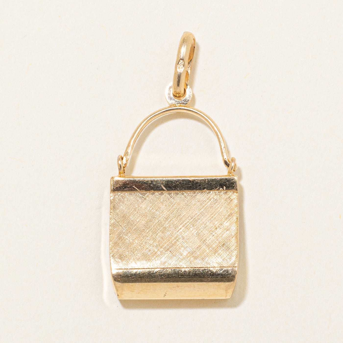 18k Yellow Gold Purse Pendant