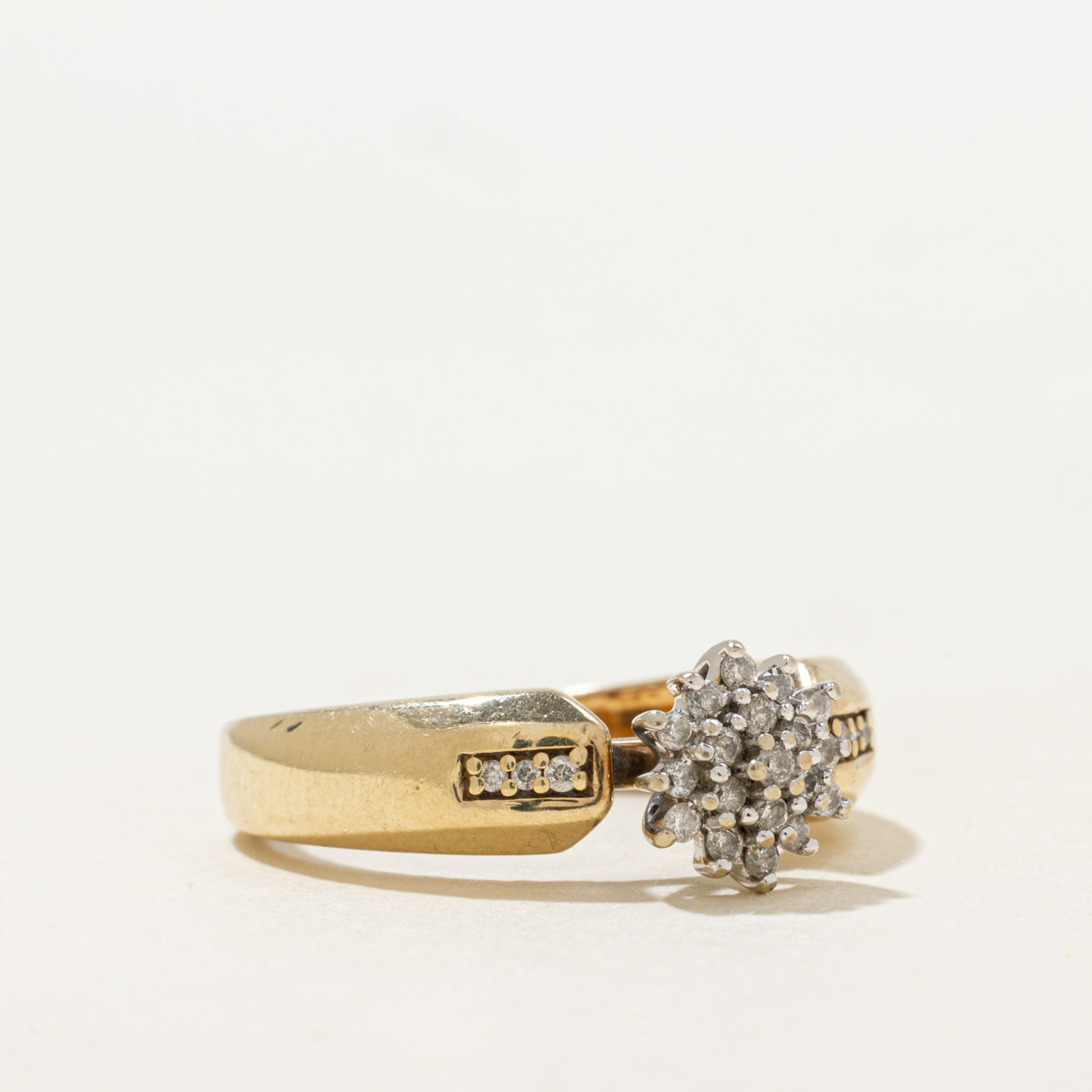 Yellow Gold Diamond Petal Cluster Ring | 0.20ctw | SZ 6