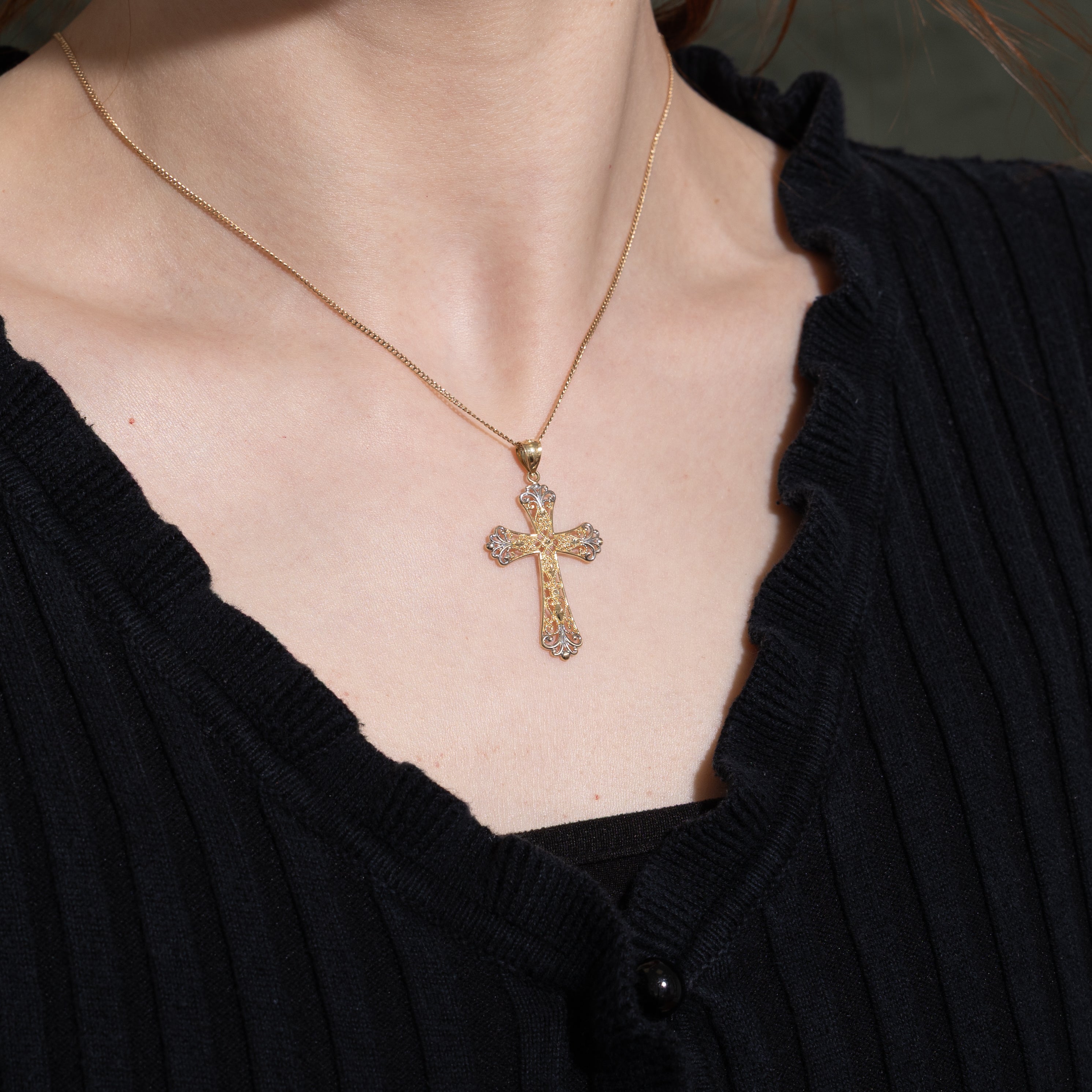 10k Yellow Gold Ornate Cross Pendant