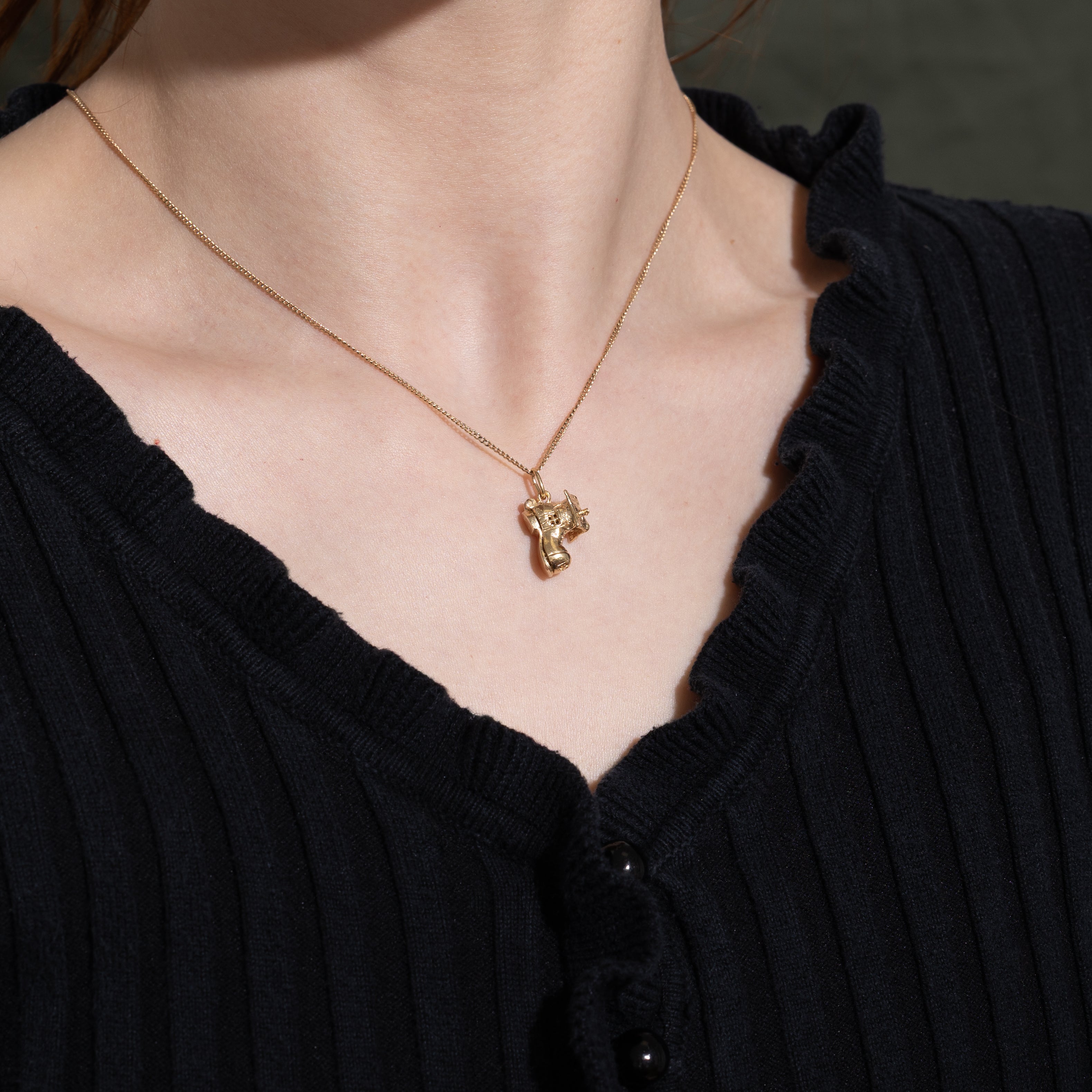 10k Yellow Gold "There Was an Old Woman Who Lived in a Shoe" Charm