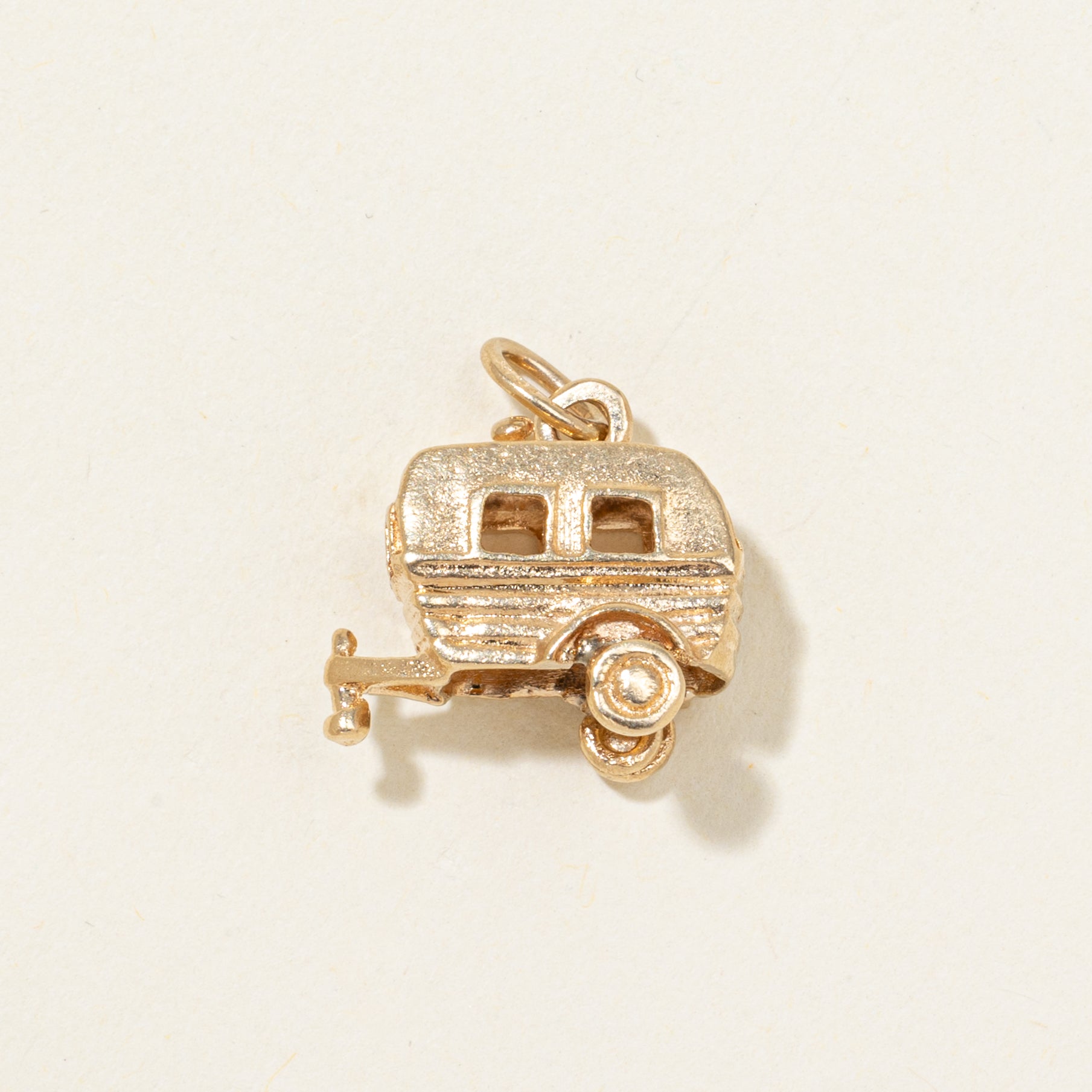 14k Yellow Gold Trailer Charm