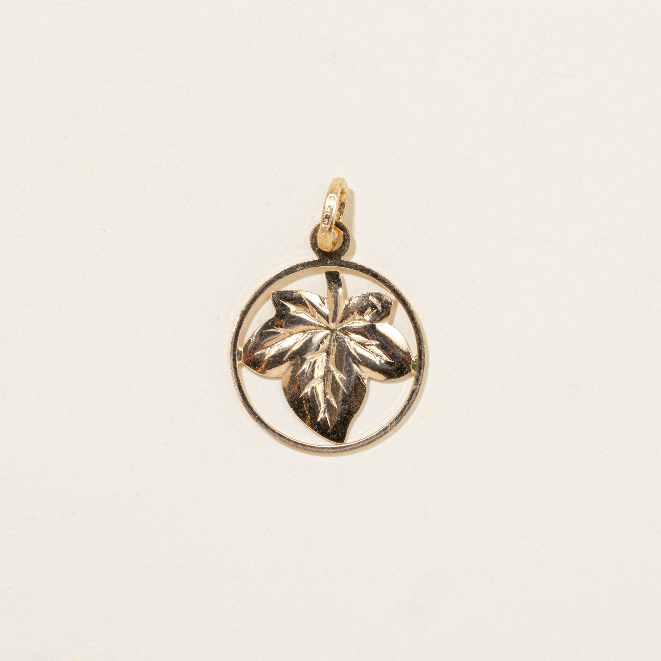 Italian 18k Yellow Gold Maple Leaf Pendant