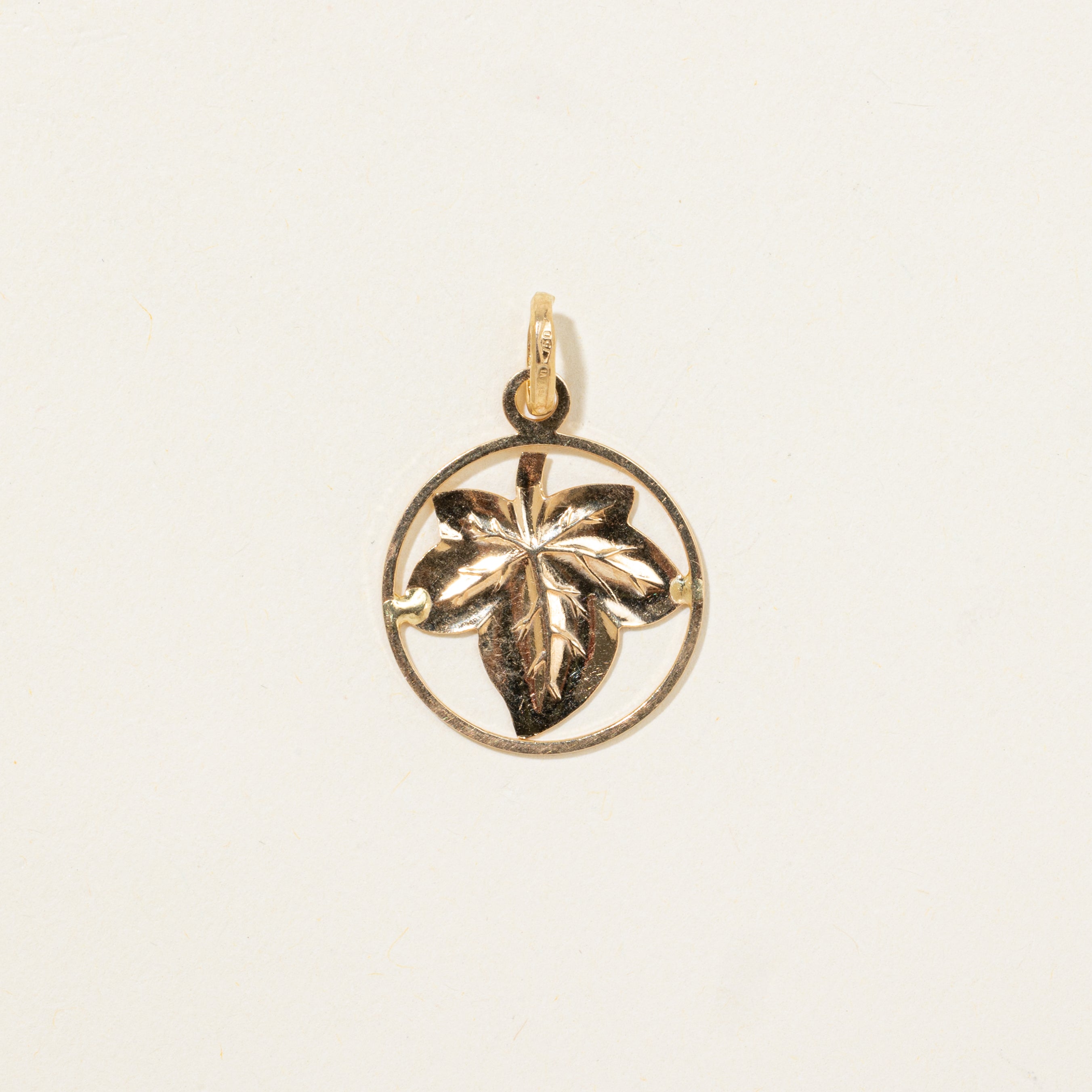 Italian 18k Yellow Gold Maple Leaf Pendant