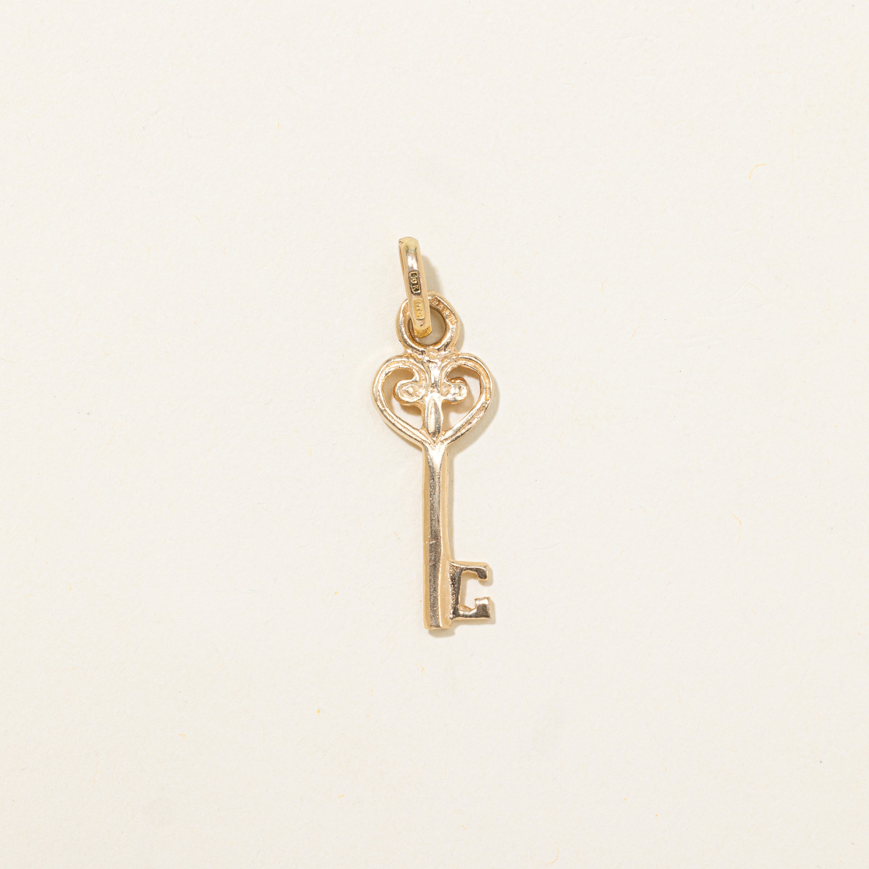 10k Yellow Gold Heart Key Charm