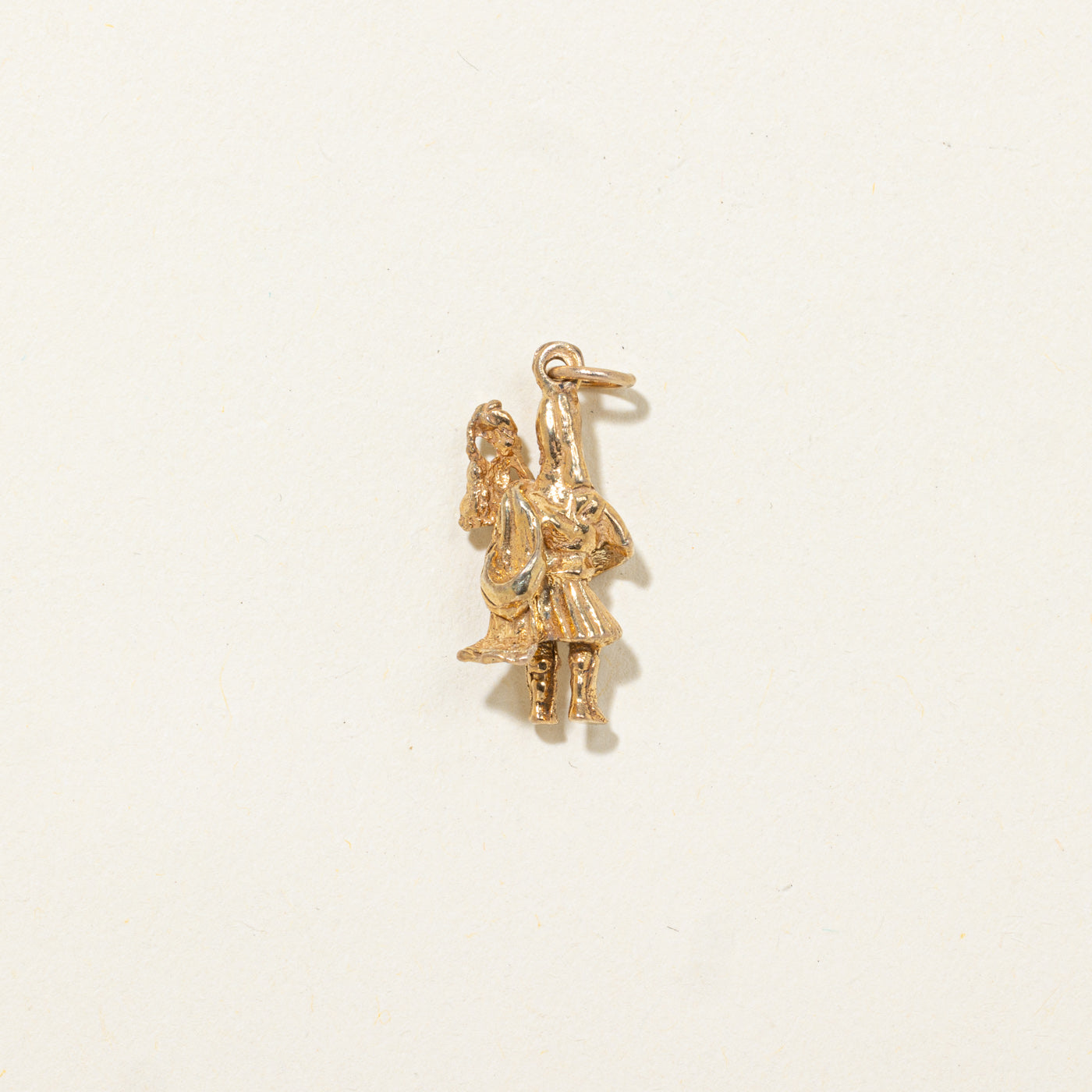 Breloque de joueur de cornemuse 9K