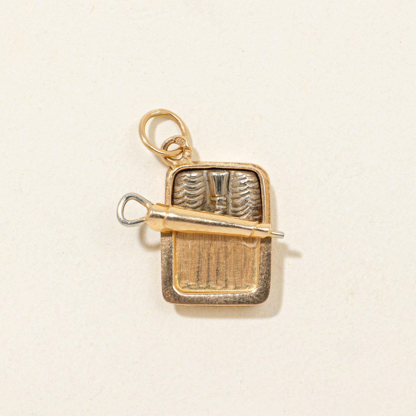 19K Fish Tin Charm