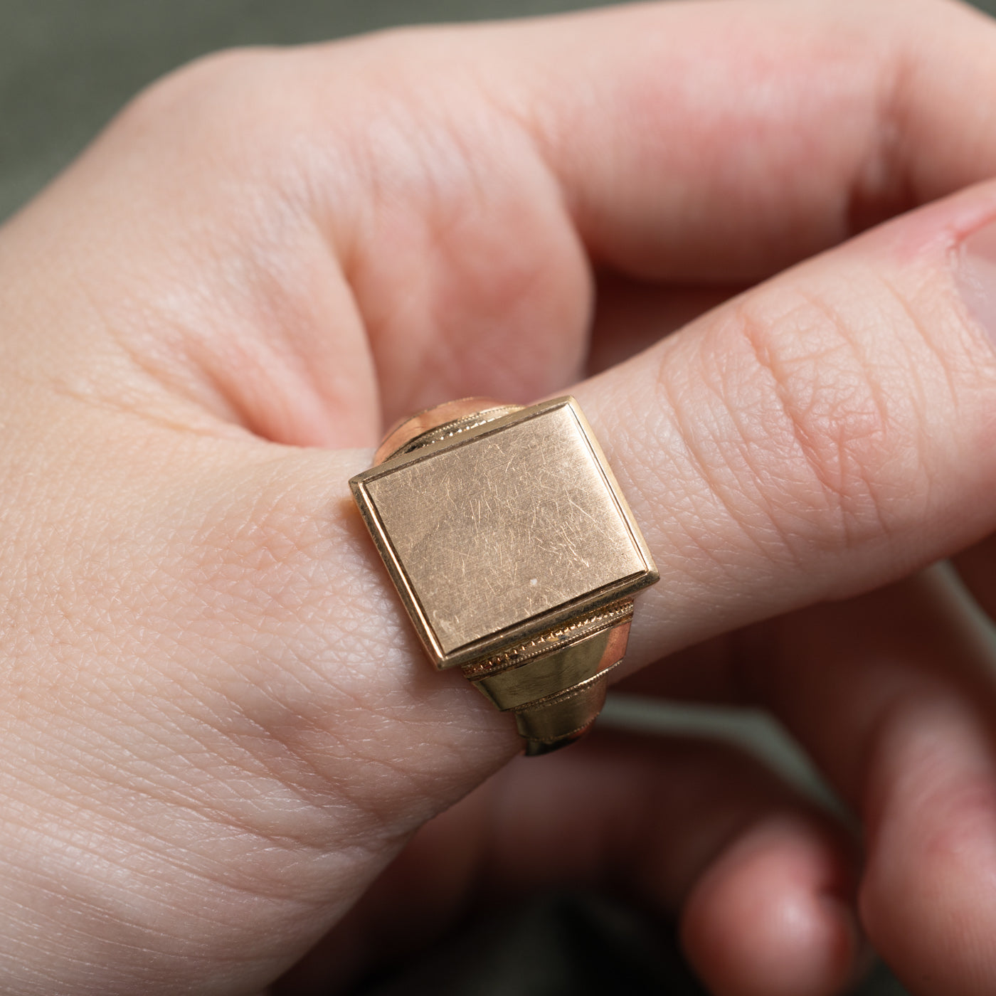 10K Textured Rectangle Signet Ring | SZ 11