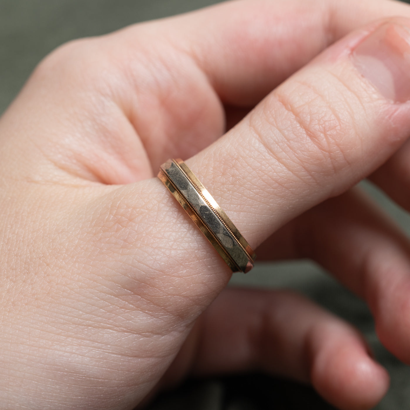 10K Two Tone Gold Milgrain Band | SZ 9.5