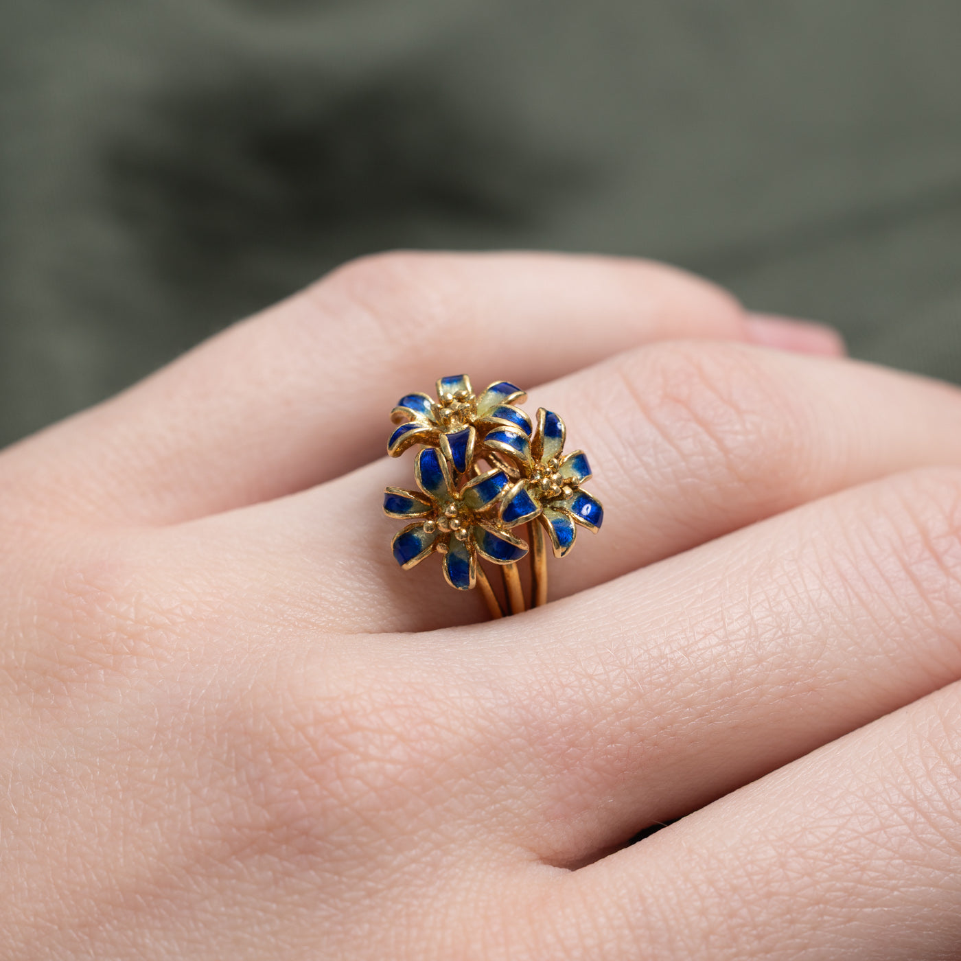 18K Blue Enamel Floral Cocktail Ring | SZ 6
