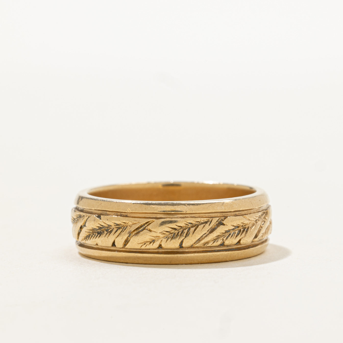 Leaf Engraved Band | SZ 9.75