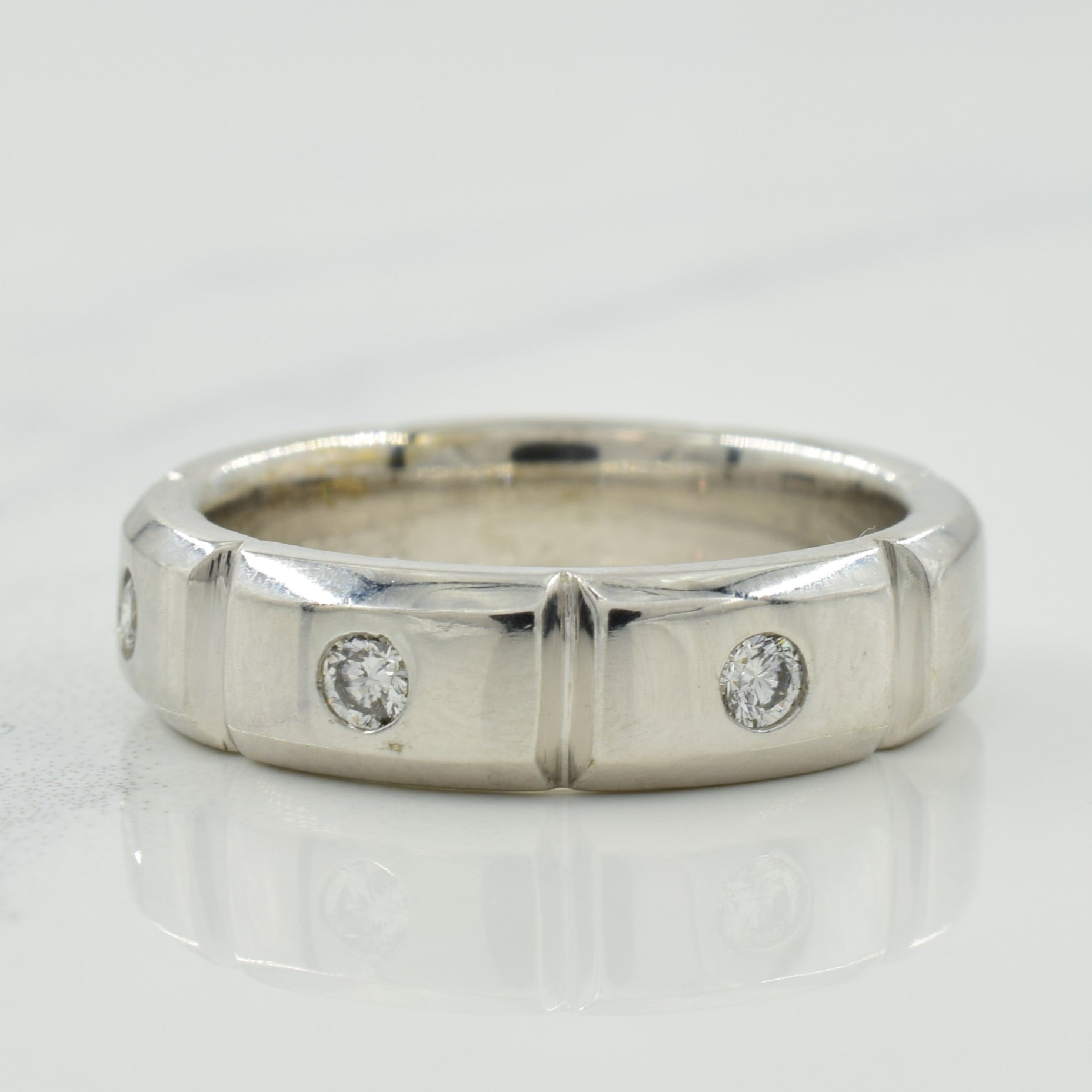 Three Stone Diamond Ring | 0.15ctw | SZ 6 |