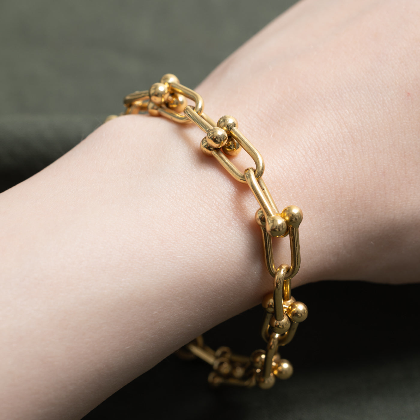 Bracelet chaîne en or jaune 18 carats, inspiré de la quincaillerie | 20 cm