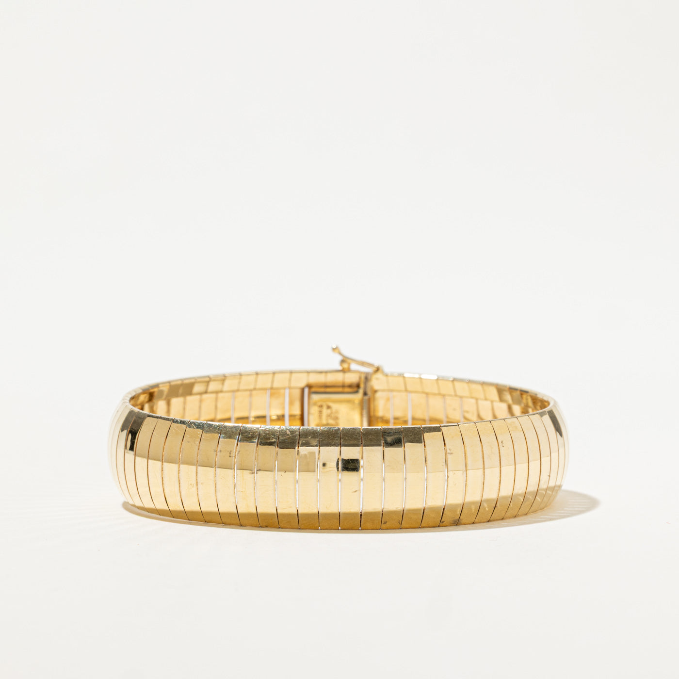 'Birks' 14k Yellow Gold Omega Link Bangle | 7"