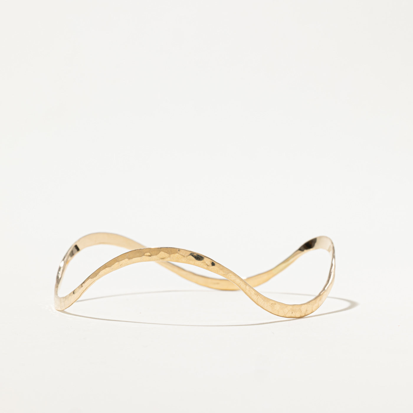 14k Yellow Gold Wave Bangle | 8"