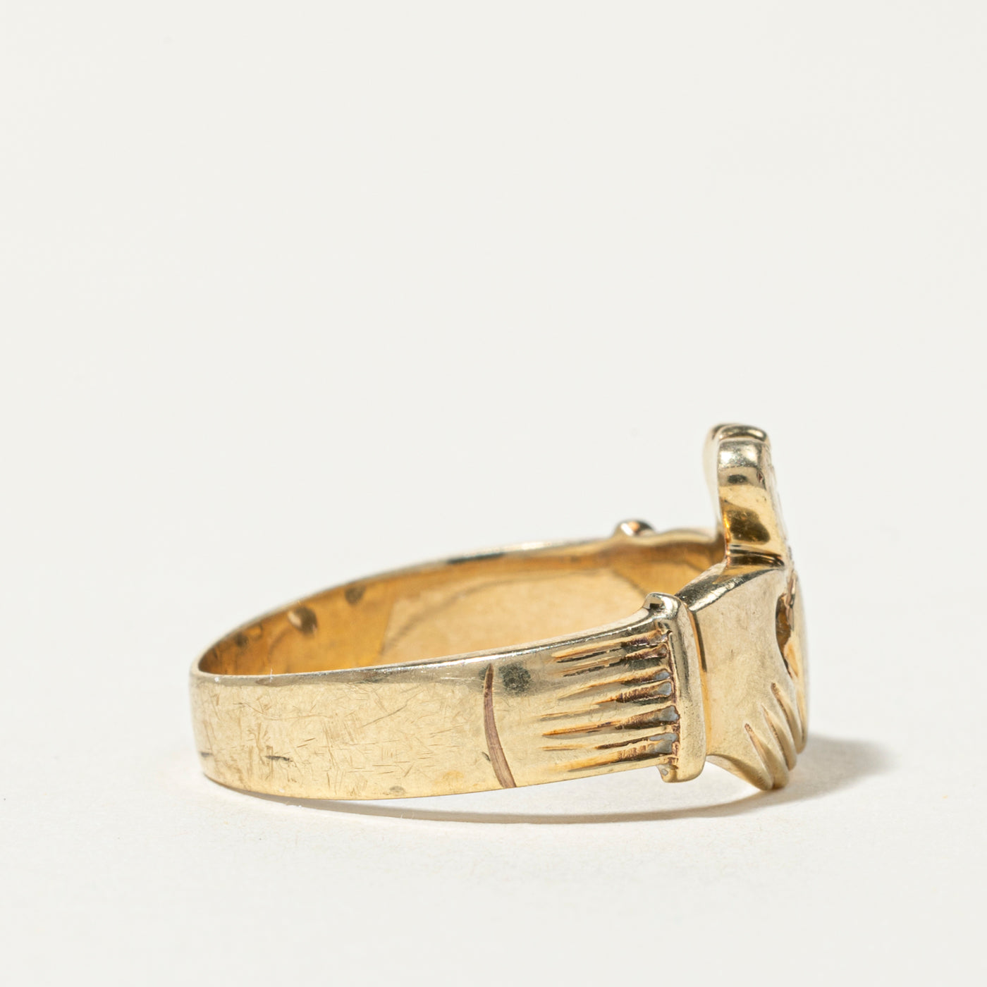 10k Yellow Gold Claddagh Ring | SZ 7.75