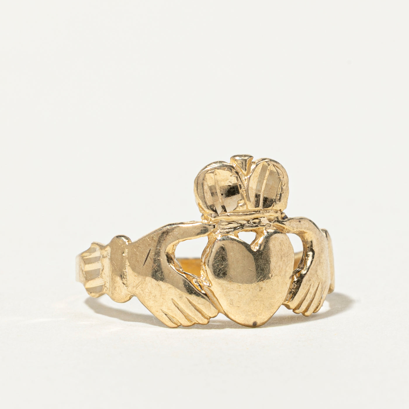 10k Yellow Gold Claddagh Ring | SZ 6.5