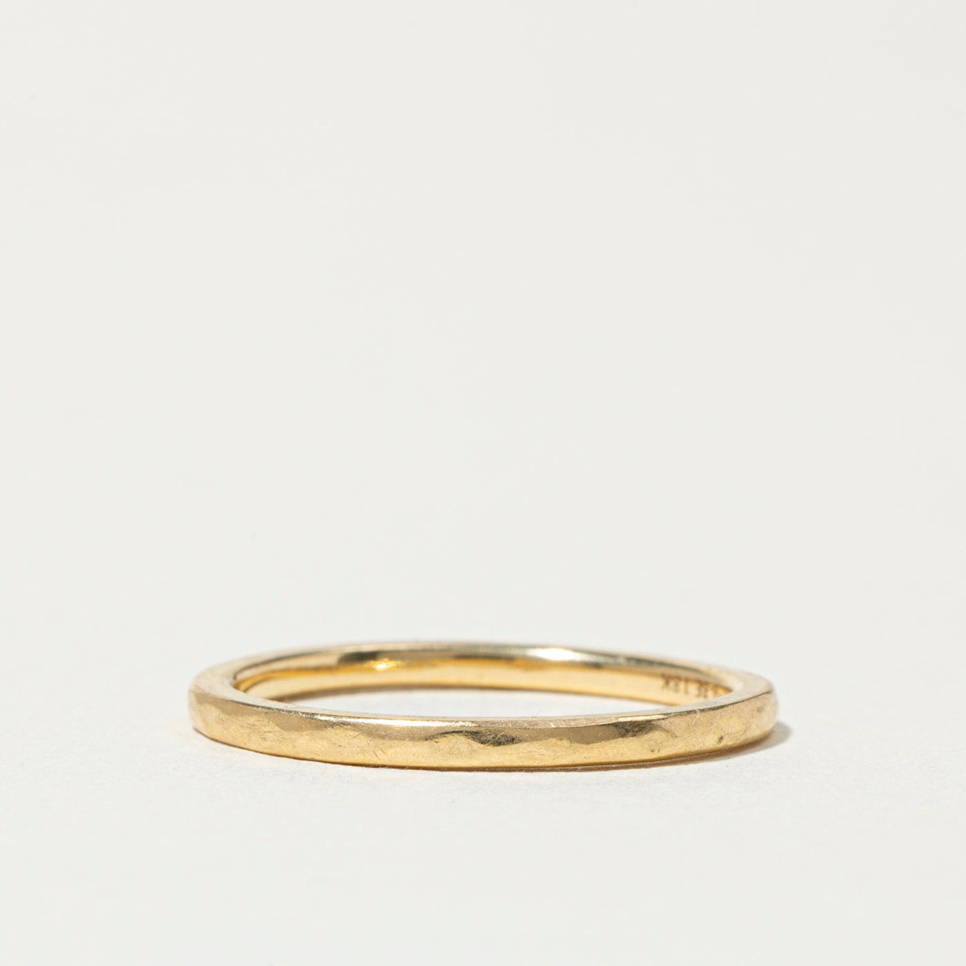 18k Hammered Stacking Band | 1.25mm | SZ 6