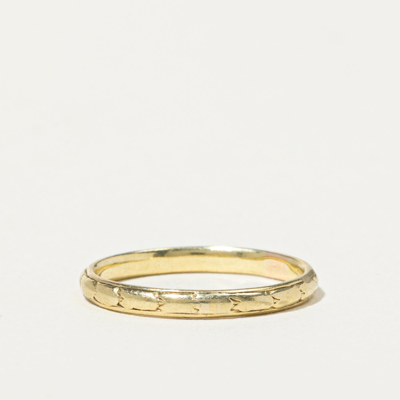 18k Engraved Stacking Band | 2mm | SZ 6