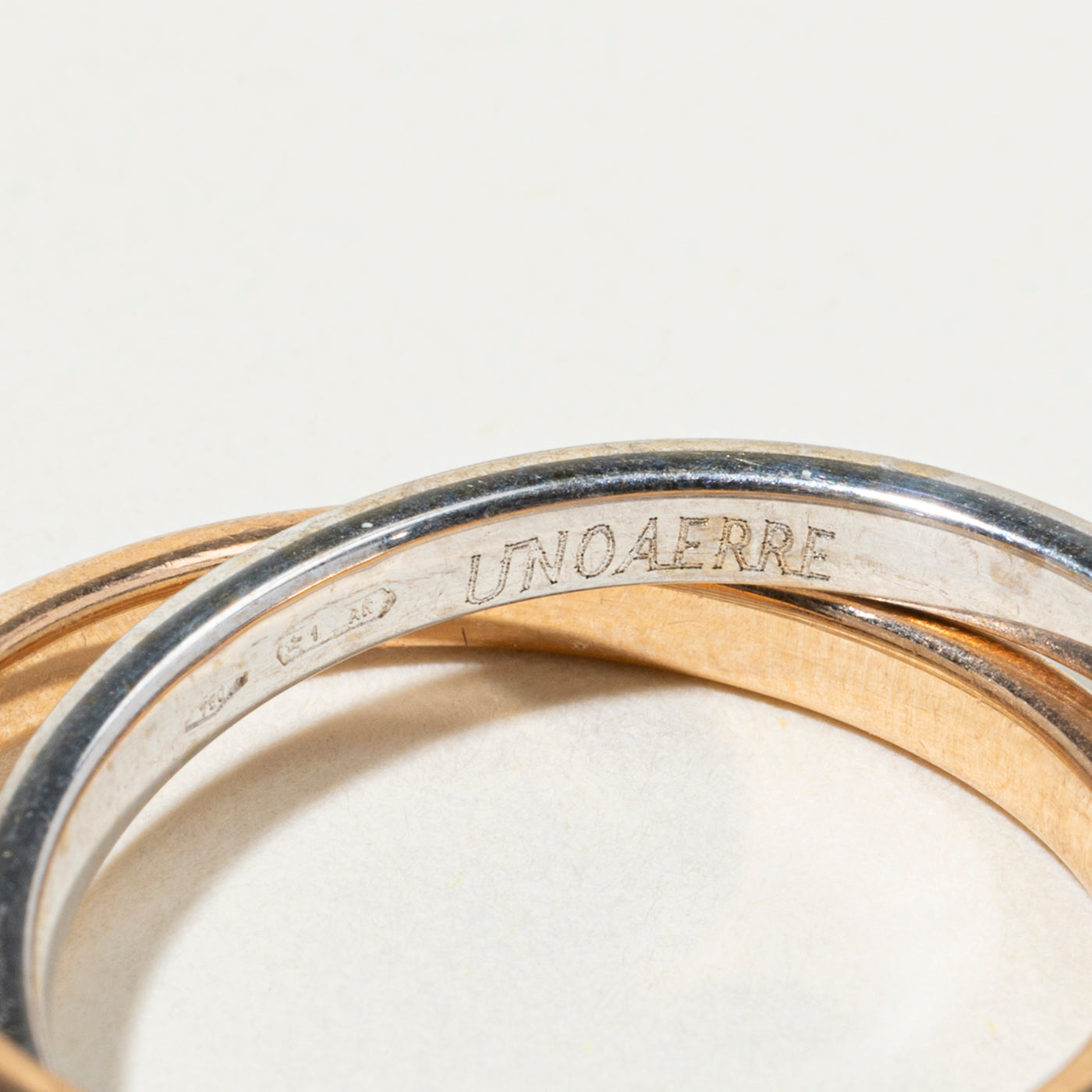 'Unoaerre' Italian 18k Tricolor Interlocking Band | SZ 7