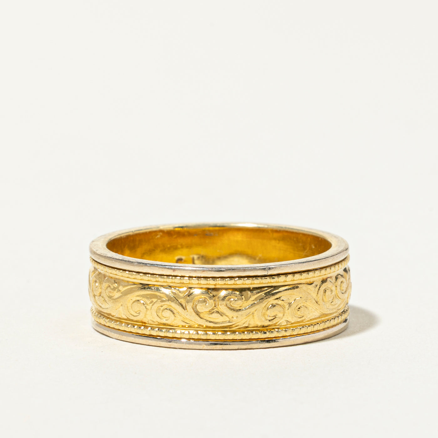 18k Scrollwork Engraved Band | 7mm | SZ 10.75