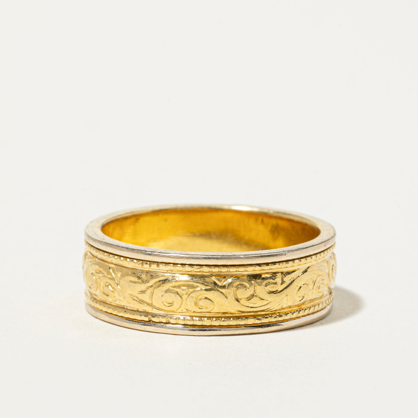 18k Scrollwork Engraved Band | 7mm | SZ 10.75