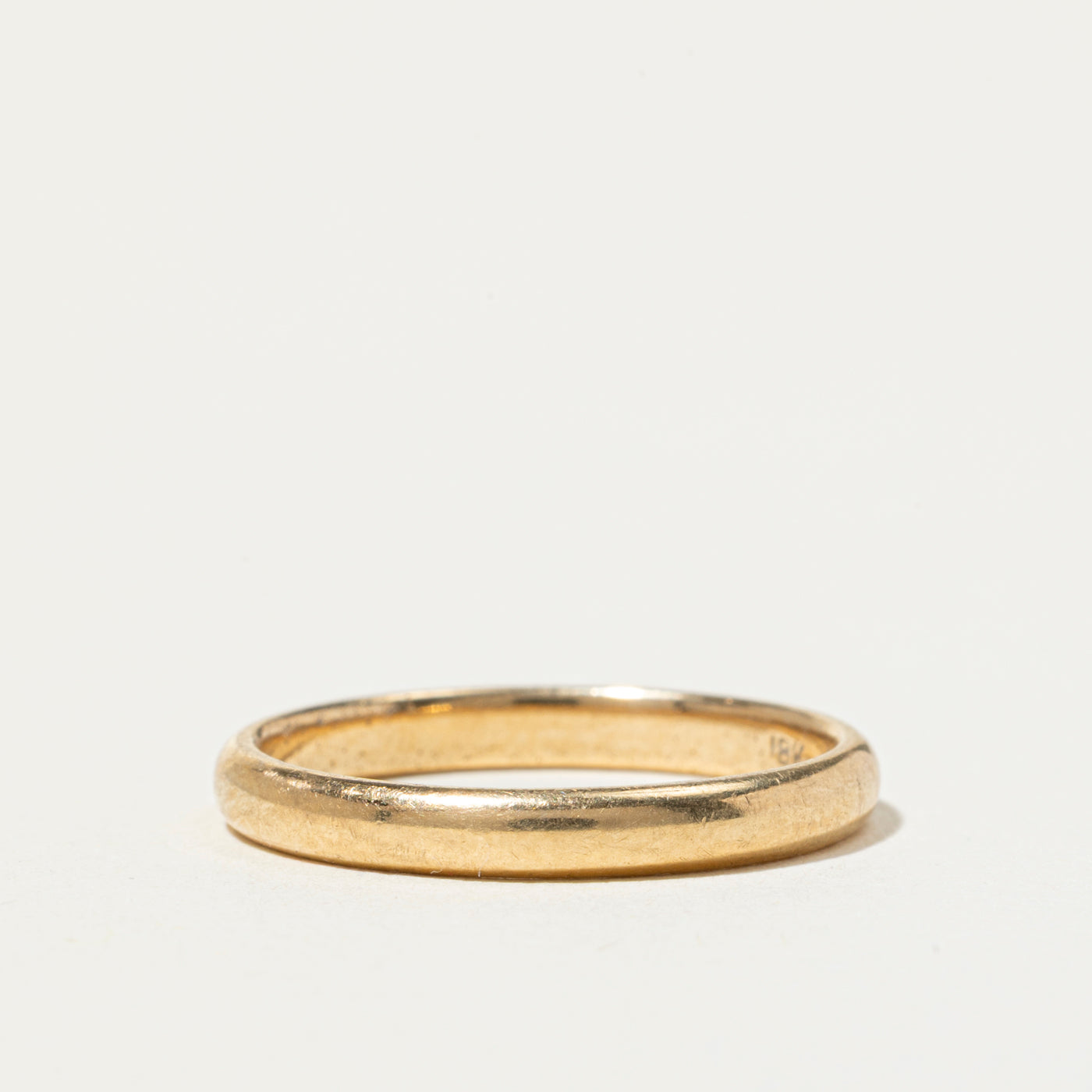 18k Plain Thin Stacking Band | 2.5mm | SZ 7