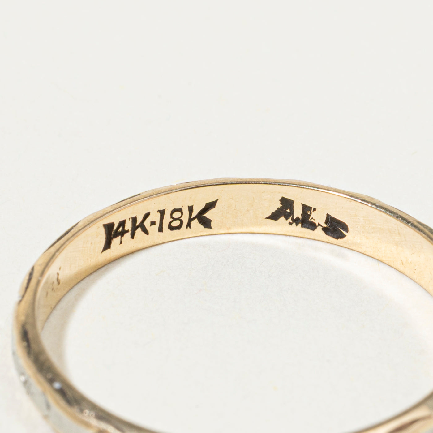 14k Two Tone Gold Engraved Band | 2mm | SZ 6.75