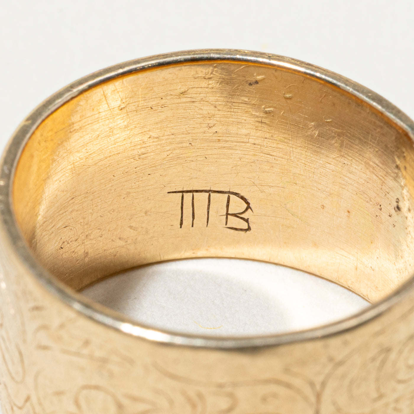 10k Indigenous Engraved Band | 12mm | SZ 7