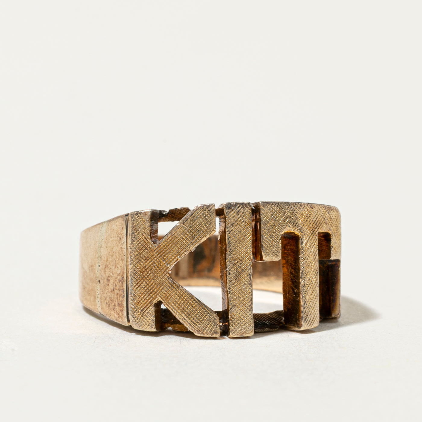 10k "KIT" Initial Textured Ring | SZ 6